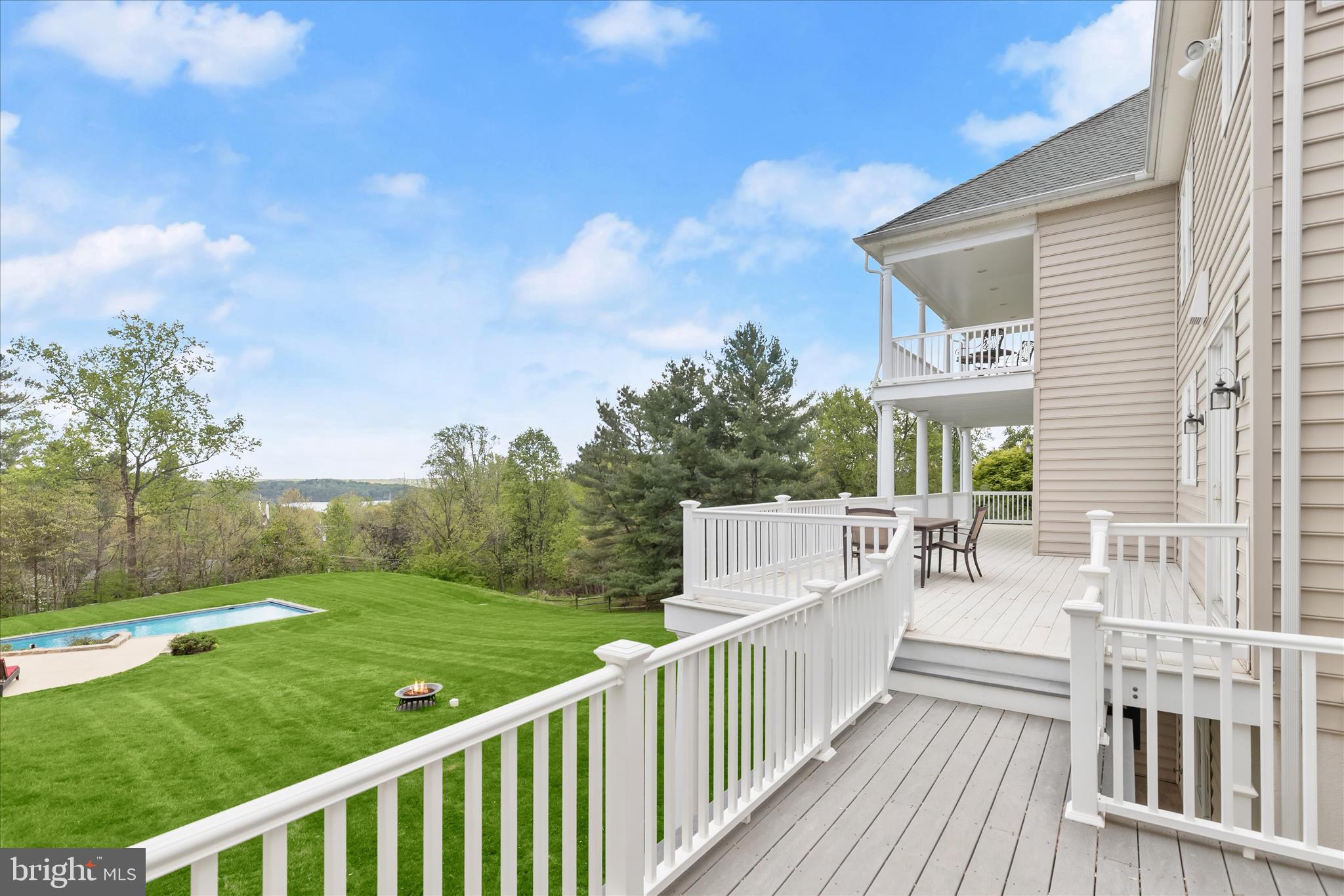 SUMMER HILL - Residential