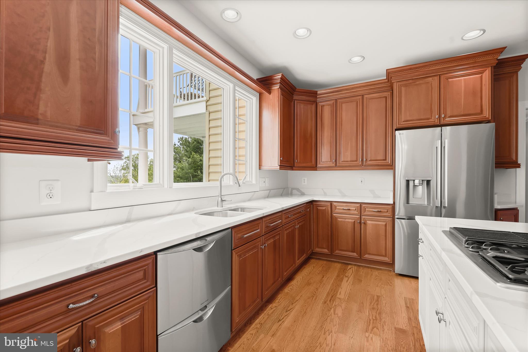 SUMMER HILL - Residential