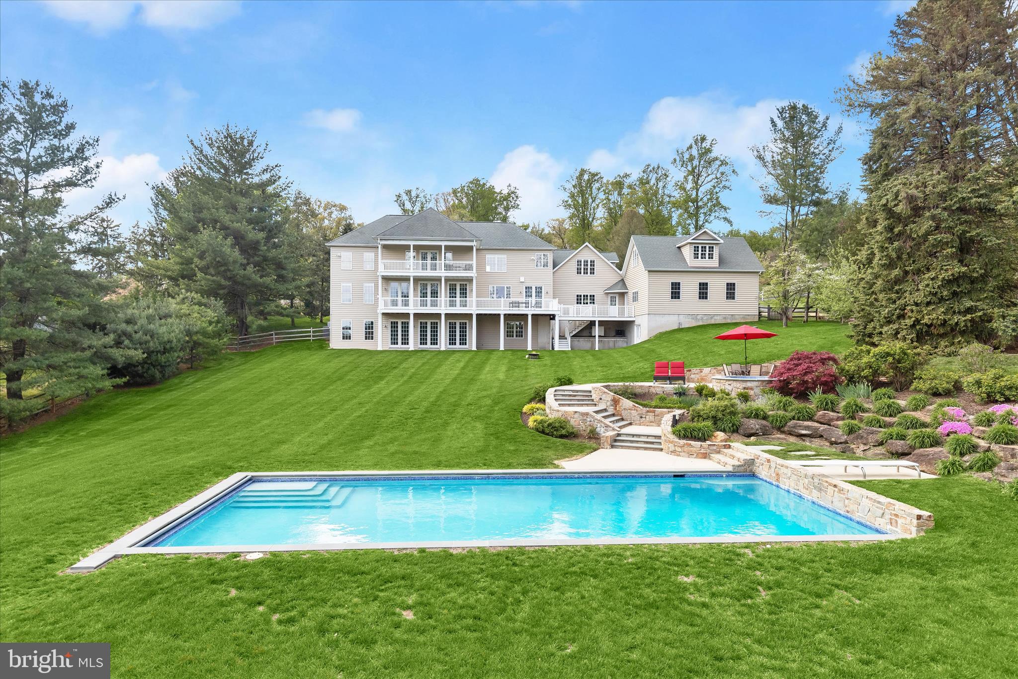 SUMMER HILL - Residential