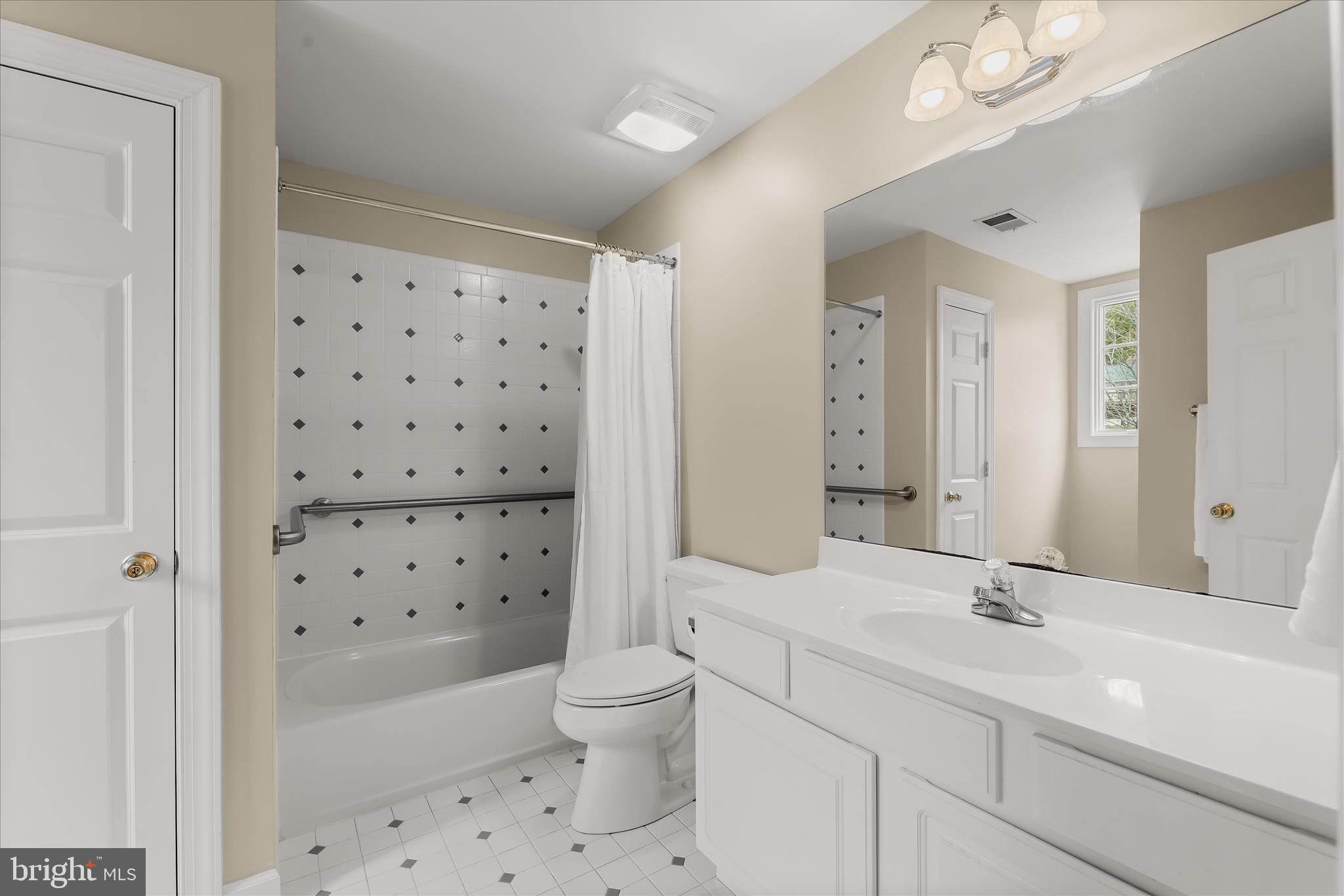 SUMMER HILL - Residential