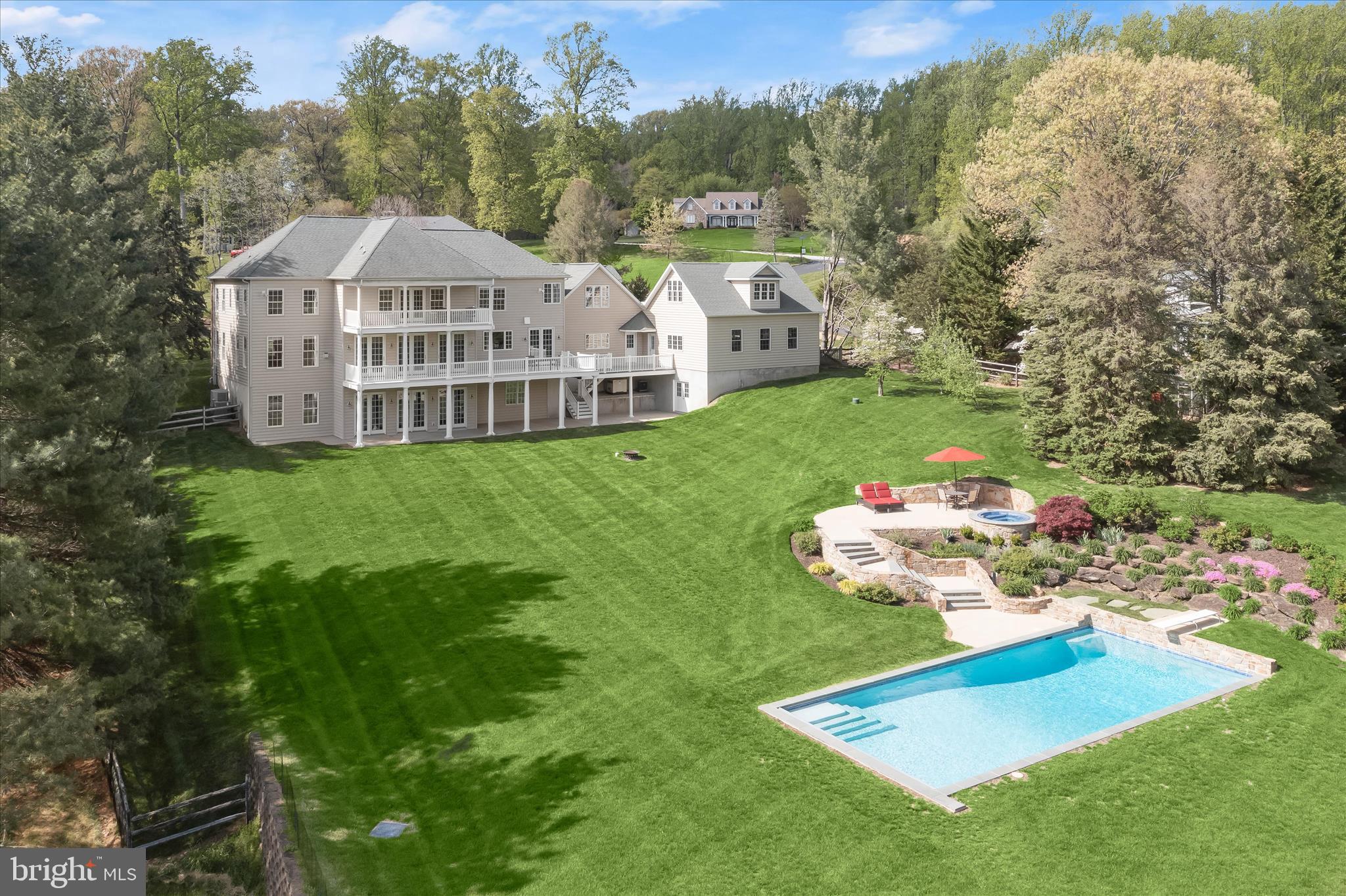 SUMMER HILL - Residential