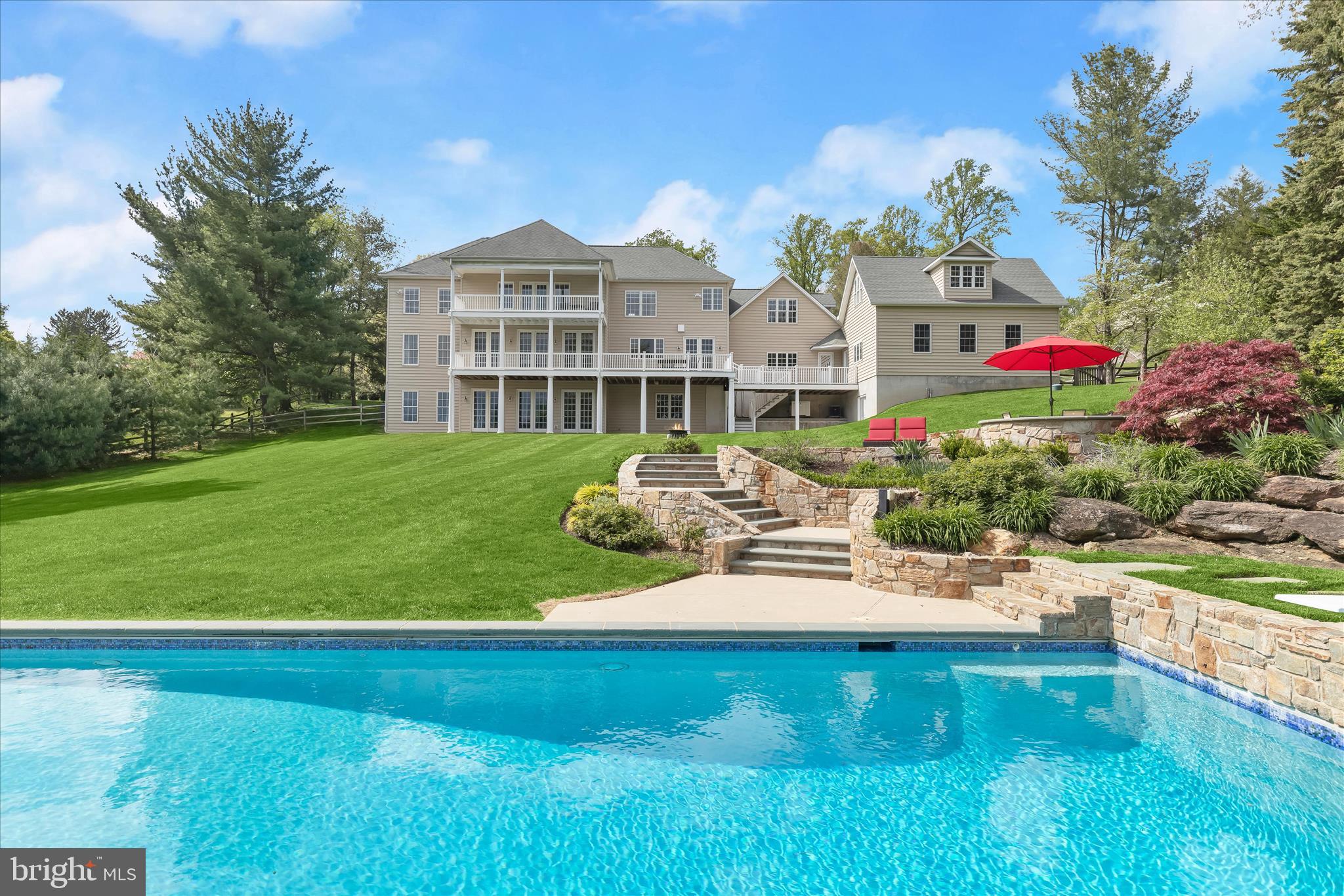 SUMMER HILL - Residential