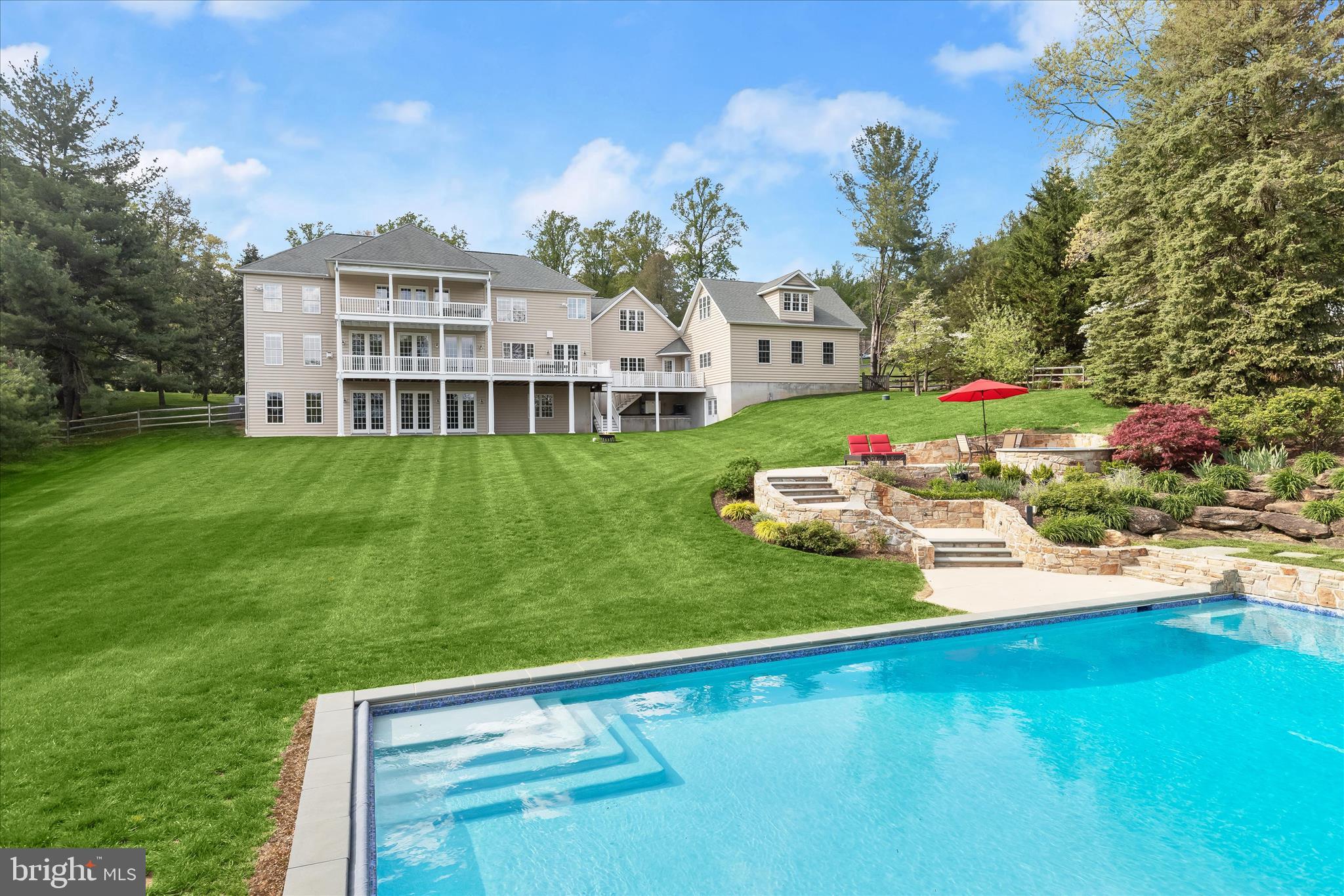 SUMMER HILL - Residential