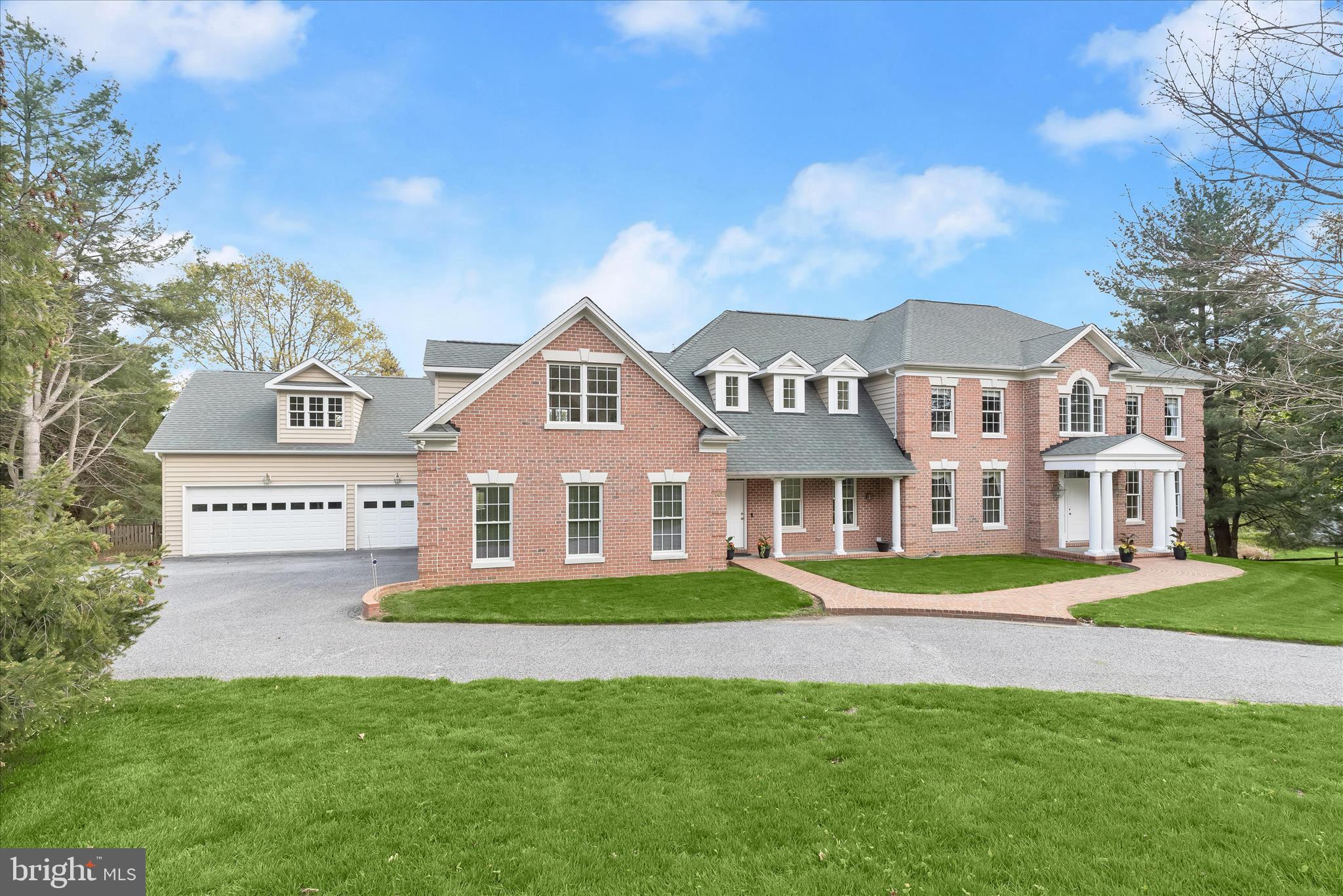 SUMMER HILL - Residential