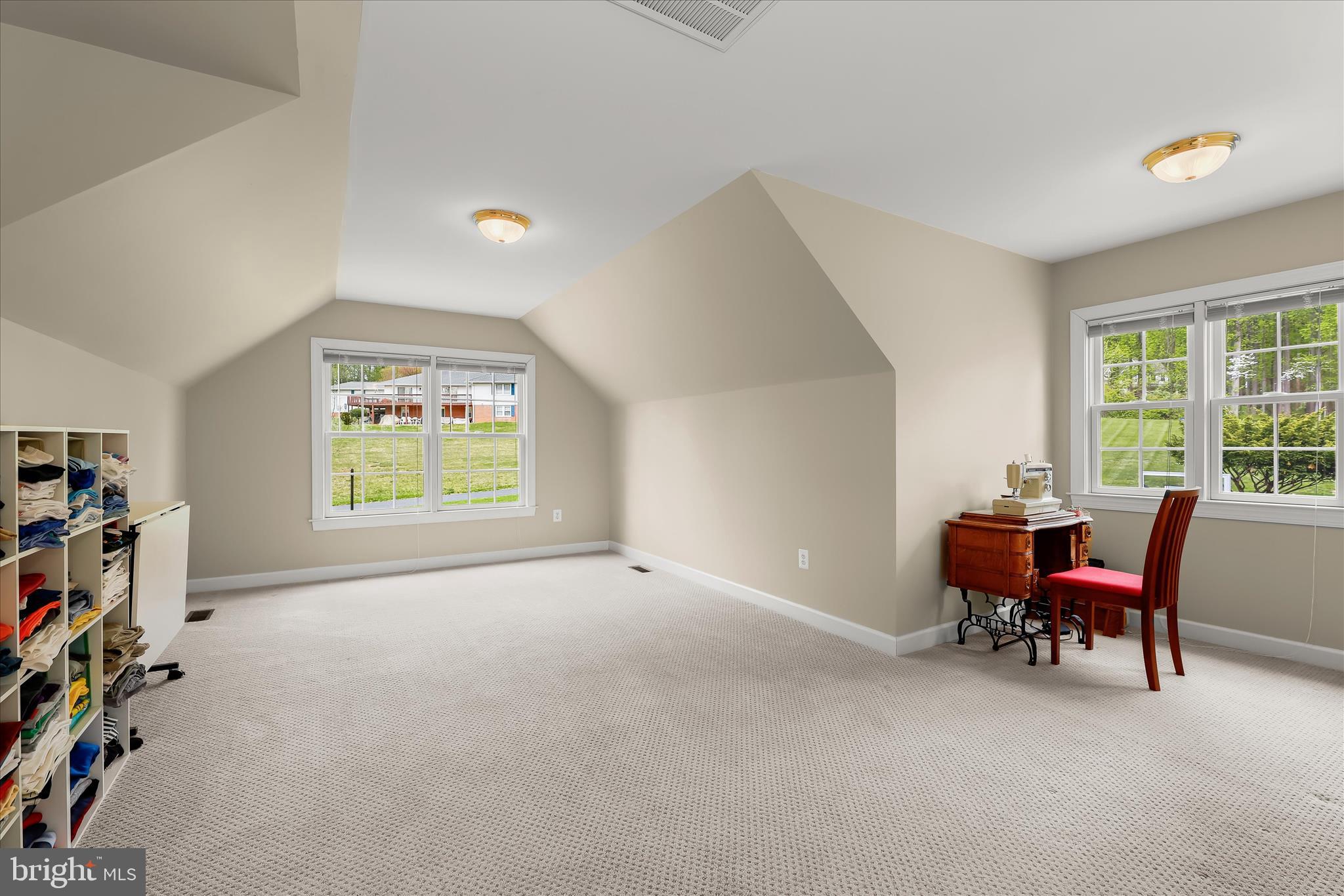 SUMMER HILL - Residential