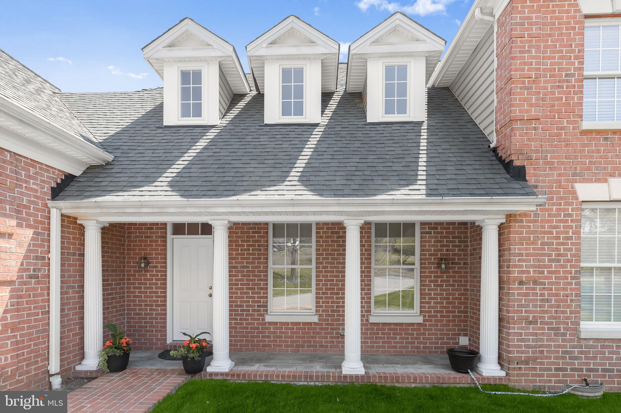 SUMMER HILL - Residential