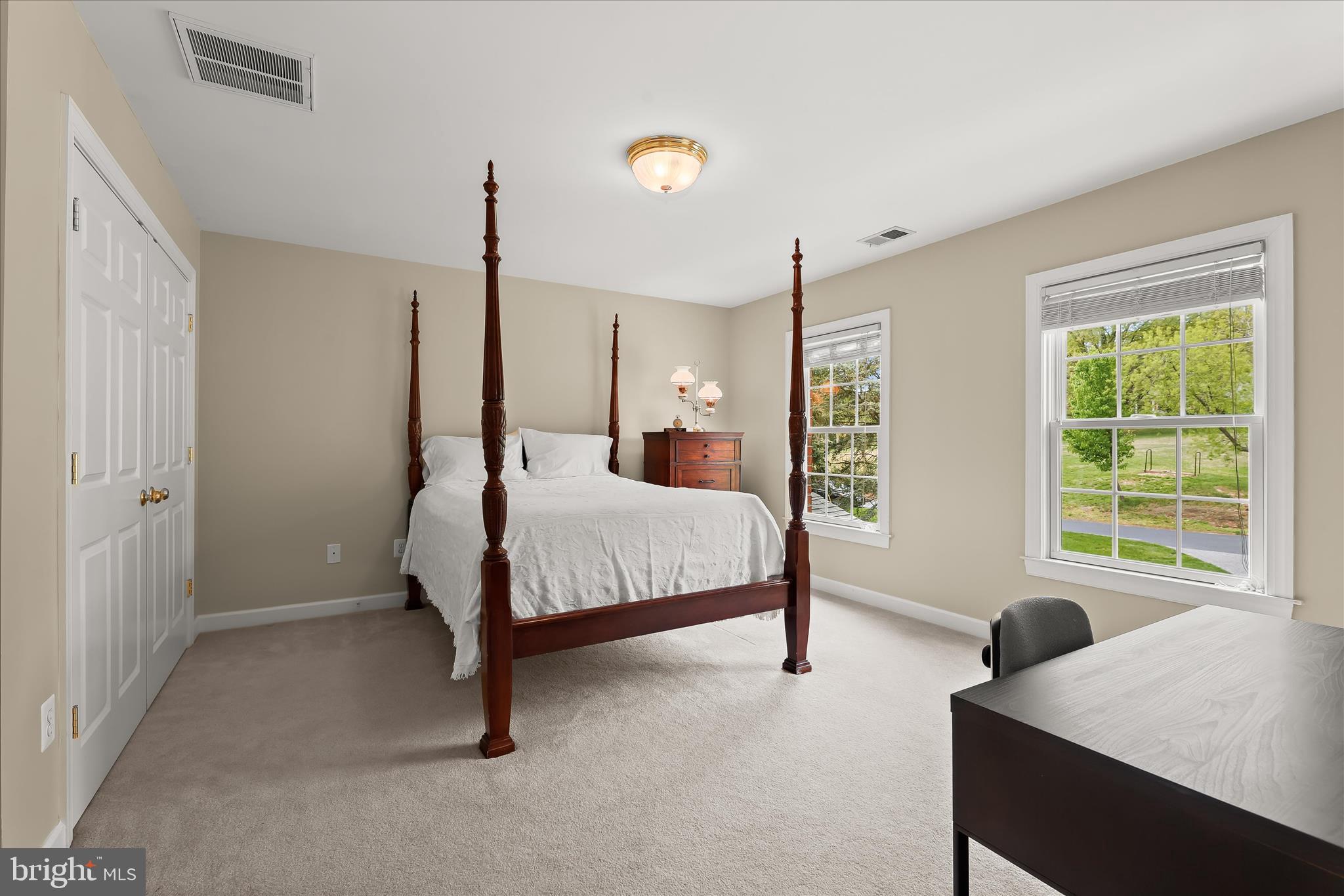 SUMMER HILL - Residential