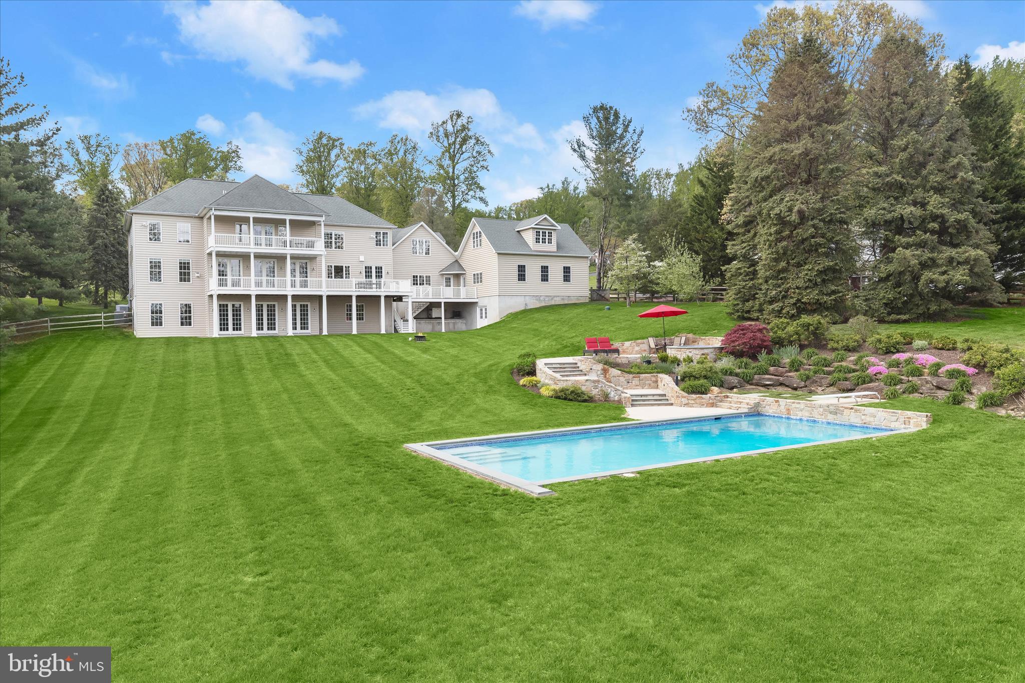 SUMMER HILL - Residential