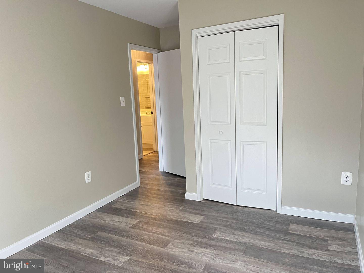 CYRANDALL VALLEY NORTH - Residential Lease