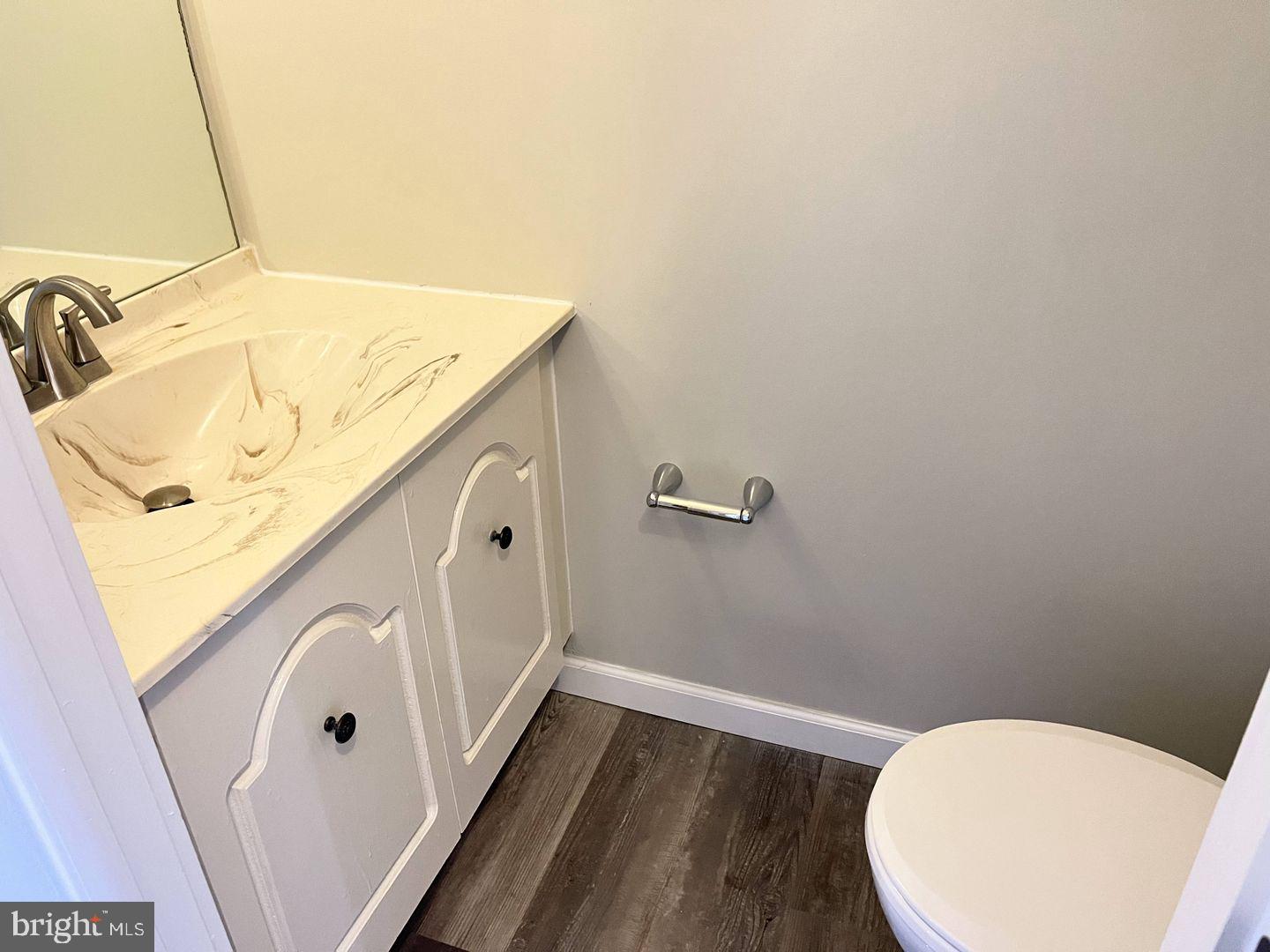 CYRANDALL VALLEY NORTH - Residential Lease