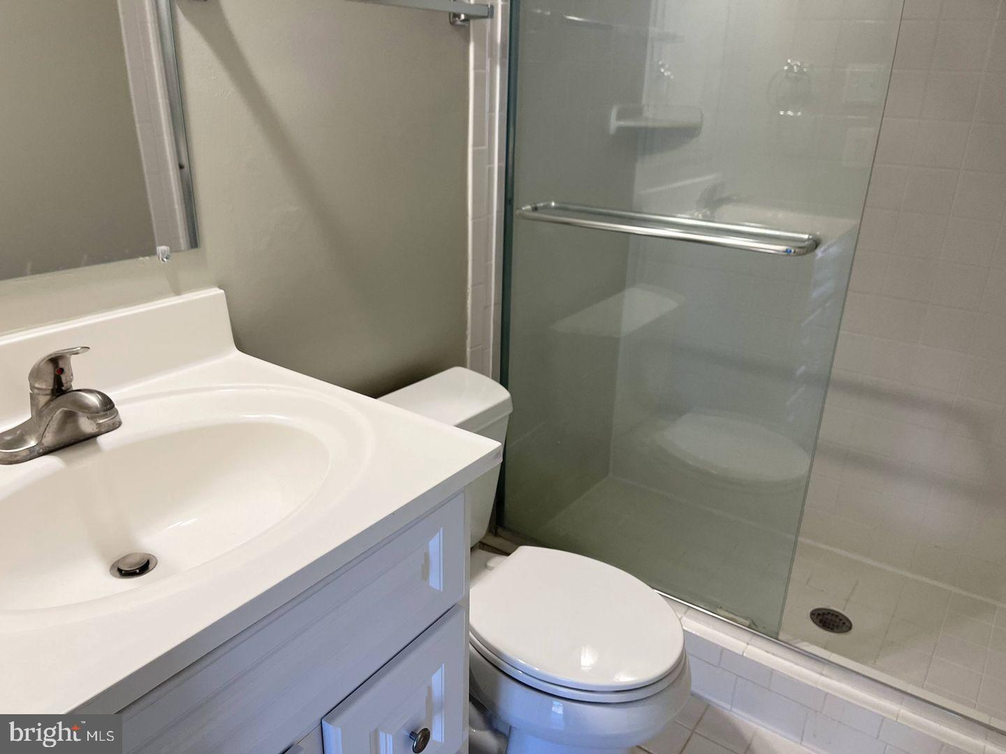 CYRANDALL VALLEY NORTH - Residential Lease