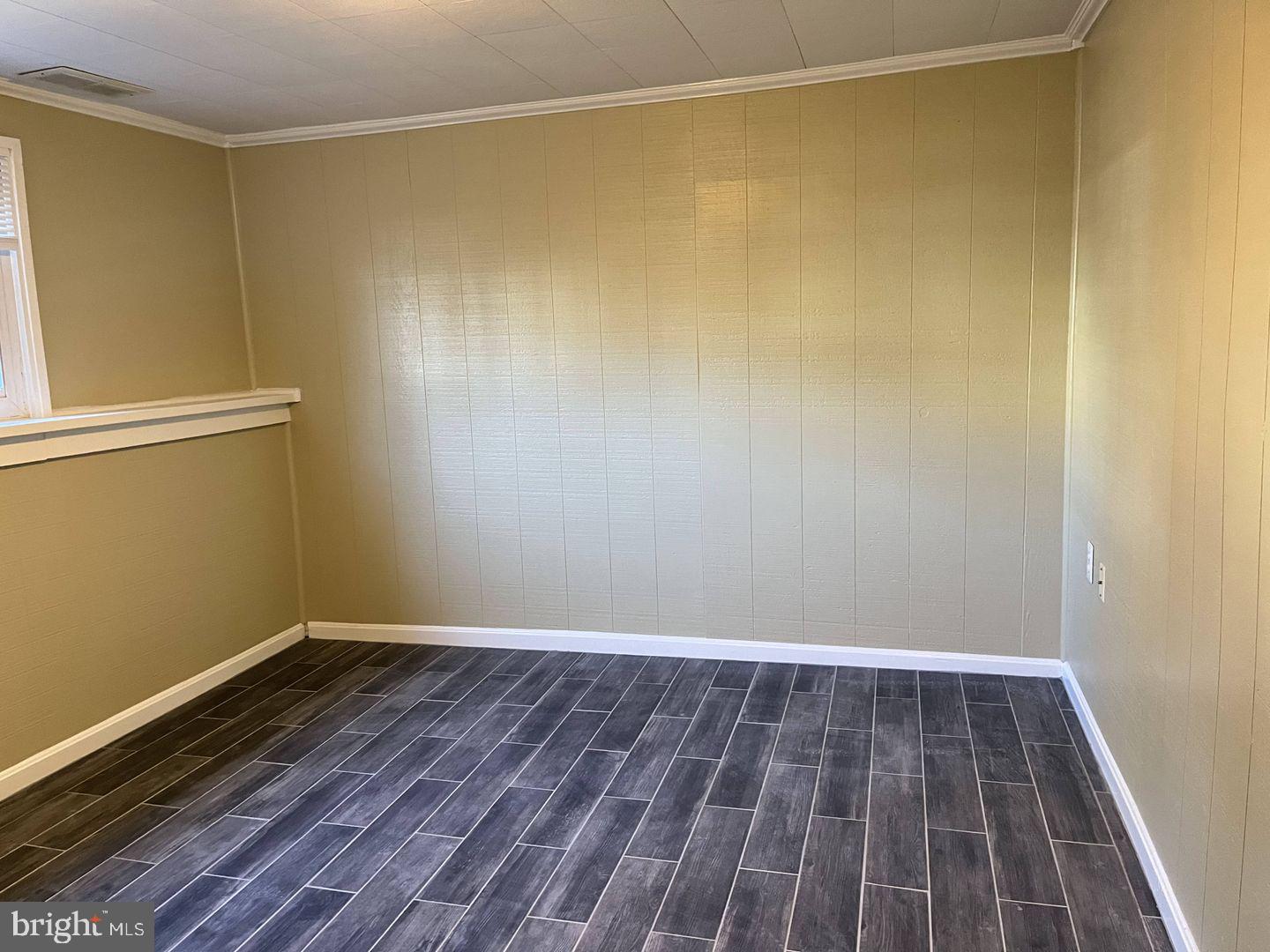 CYRANDALL VALLEY NORTH - Residential Lease