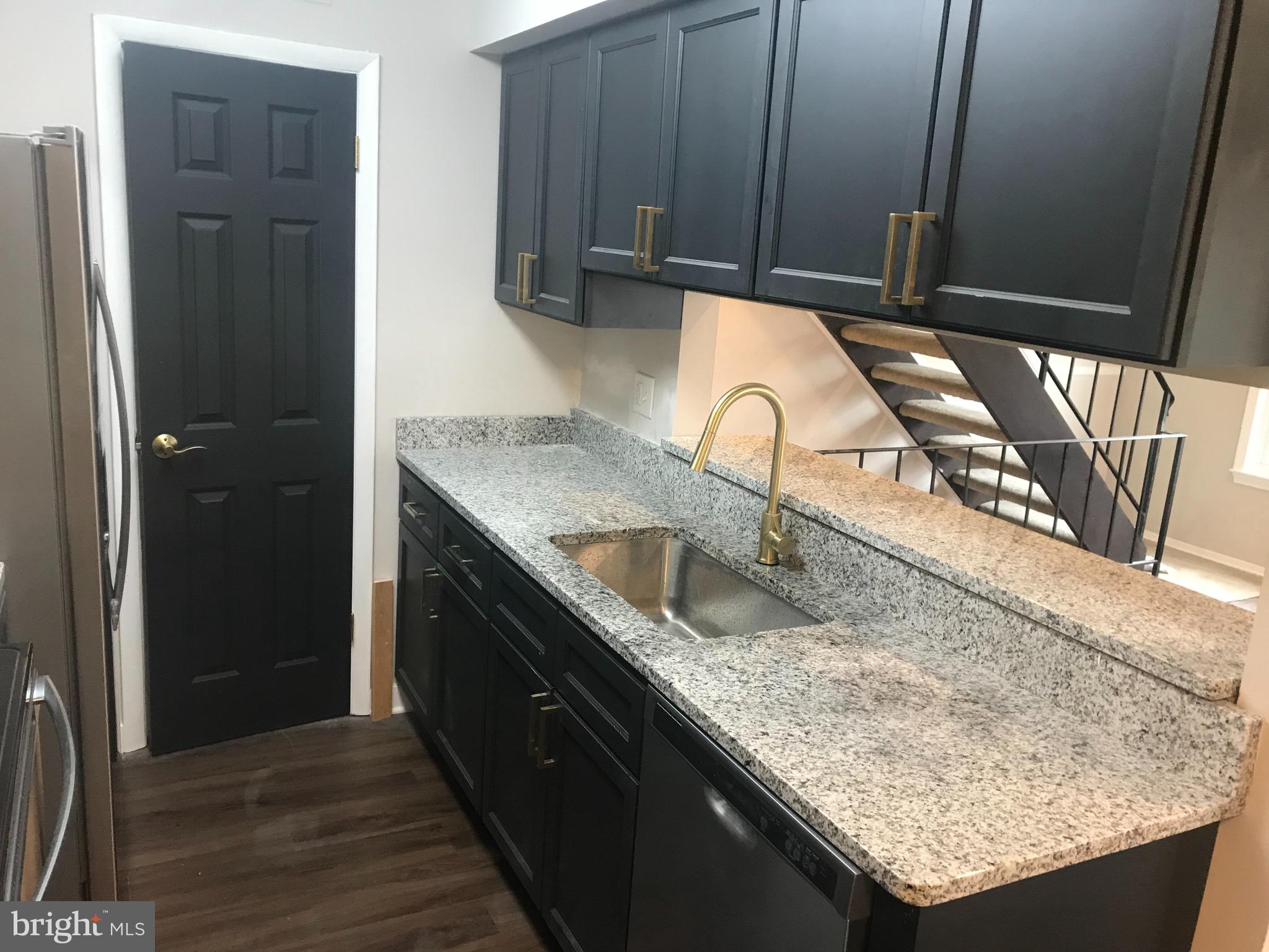 BROOKSHIRE - Residential Lease