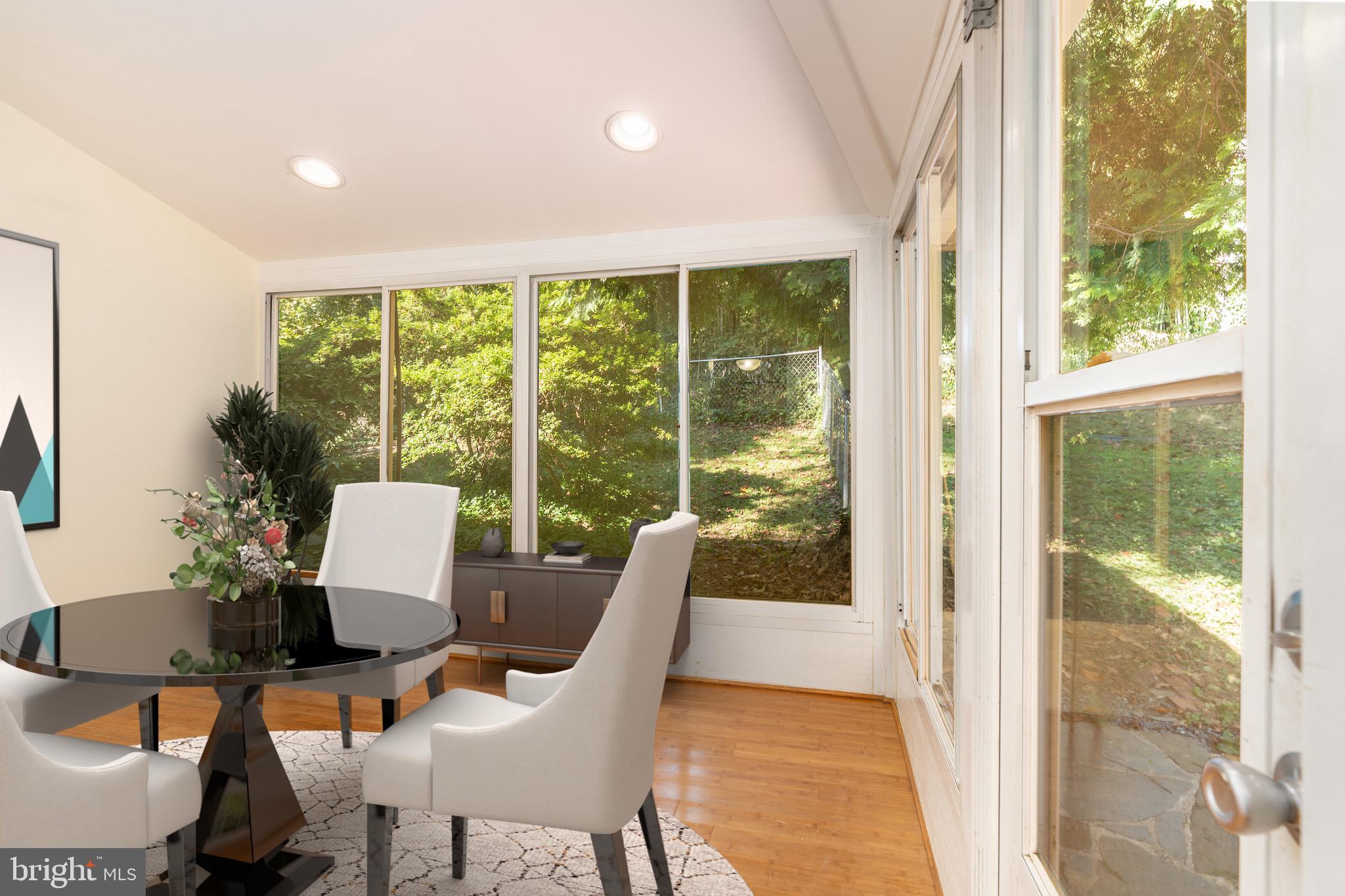 GLEN ECHO HEIGHTS - Residential Lease