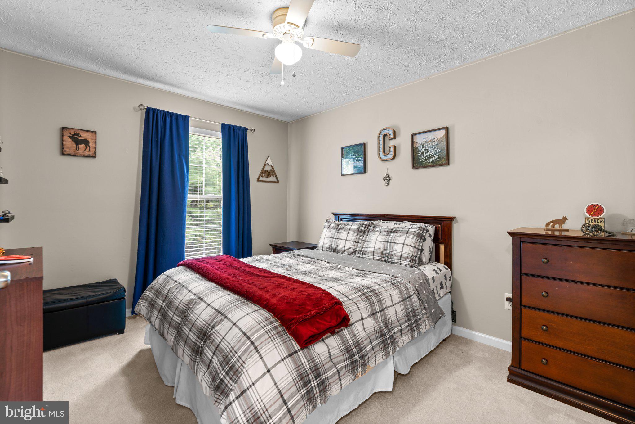 PINEY ORCHARD - Residential