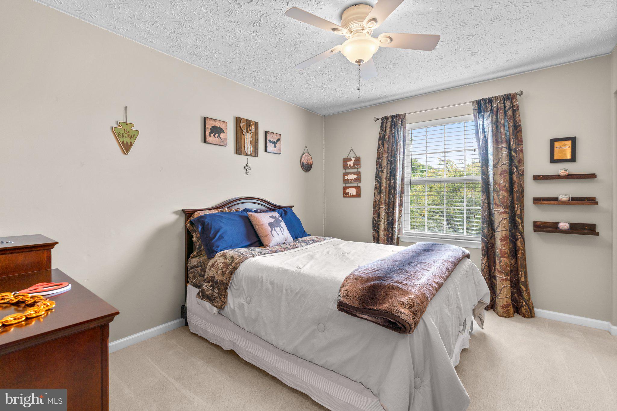 PINEY ORCHARD - Residential