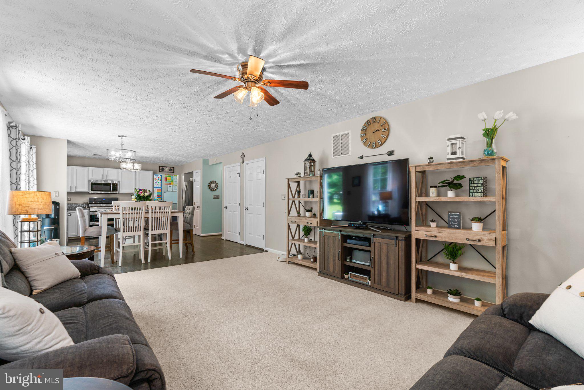 PINEY ORCHARD - Residential