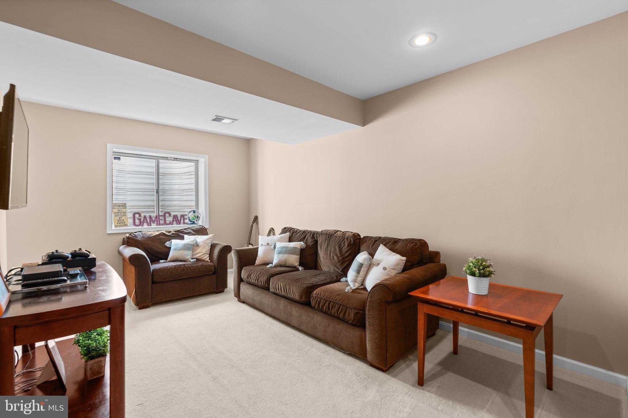 PINEY ORCHARD - Residential