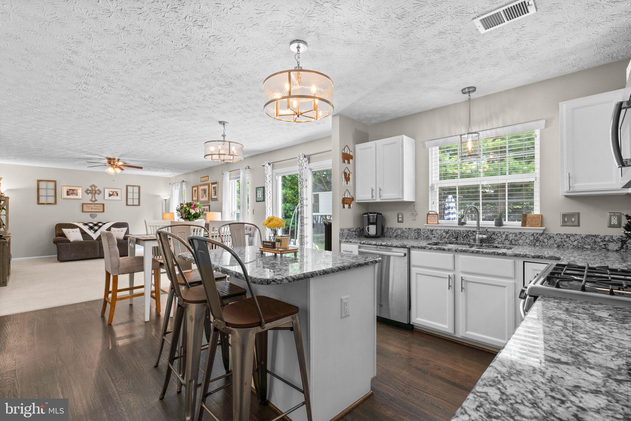 PINEY ORCHARD - Residential