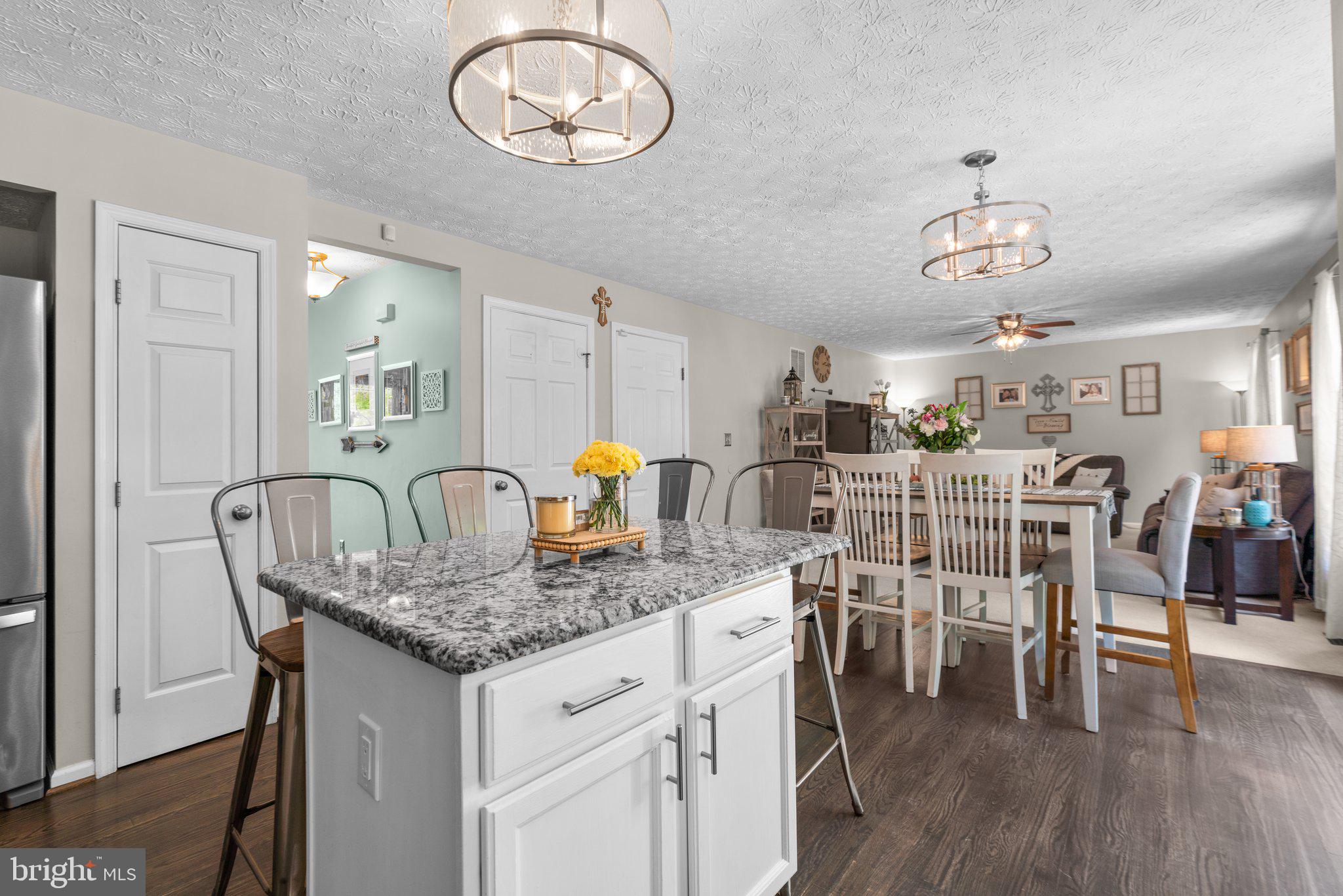 PINEY ORCHARD - Residential