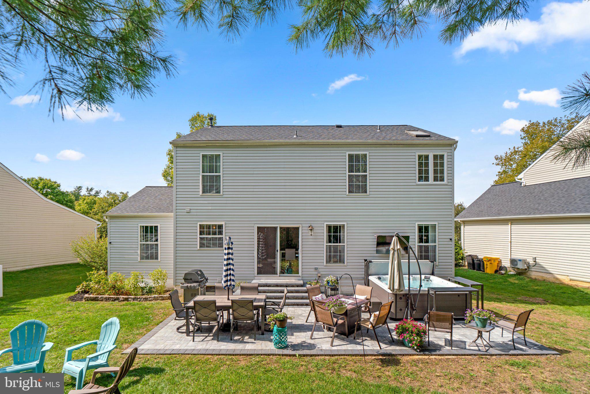 PINEY ORCHARD - Residential