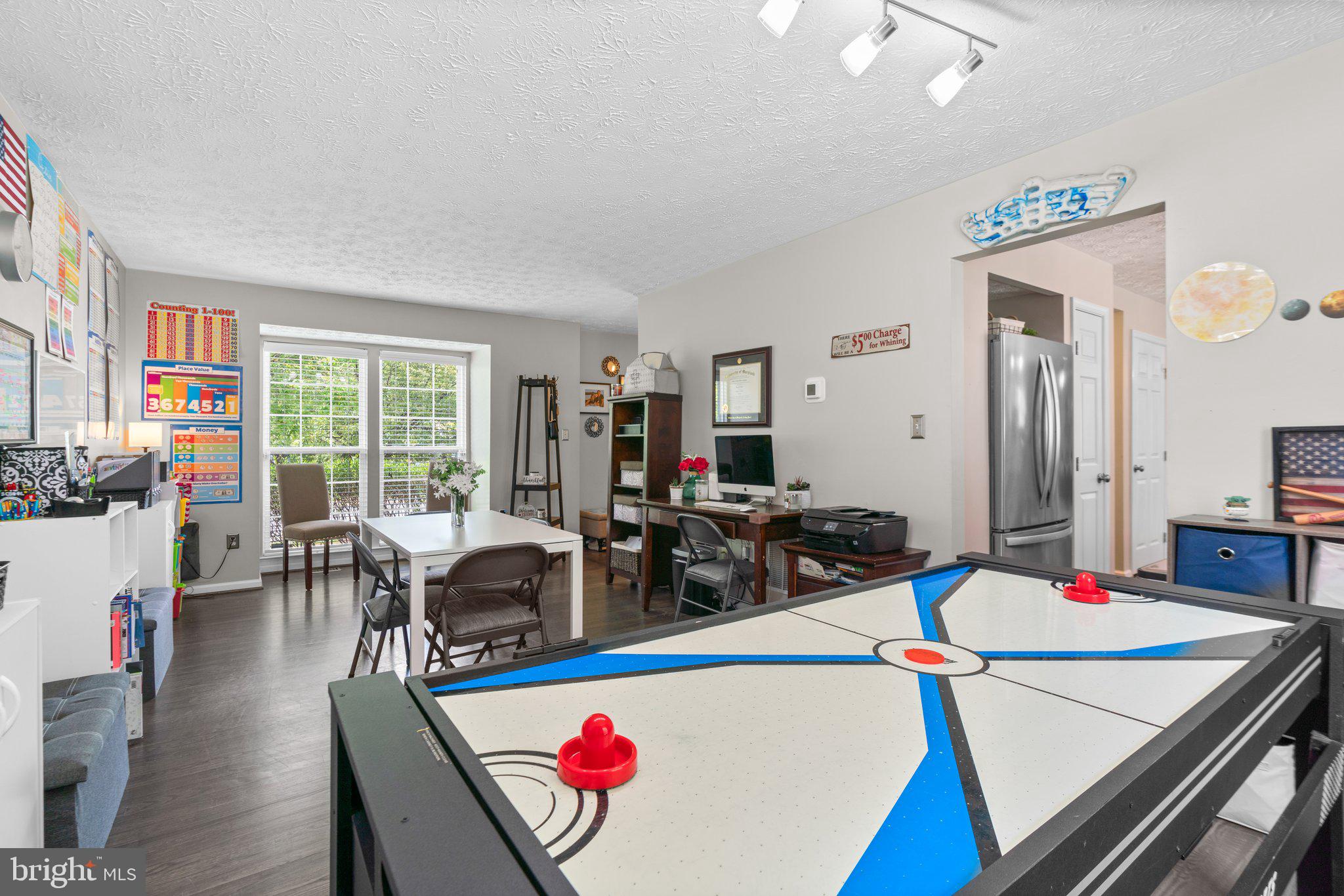 PINEY ORCHARD - Residential