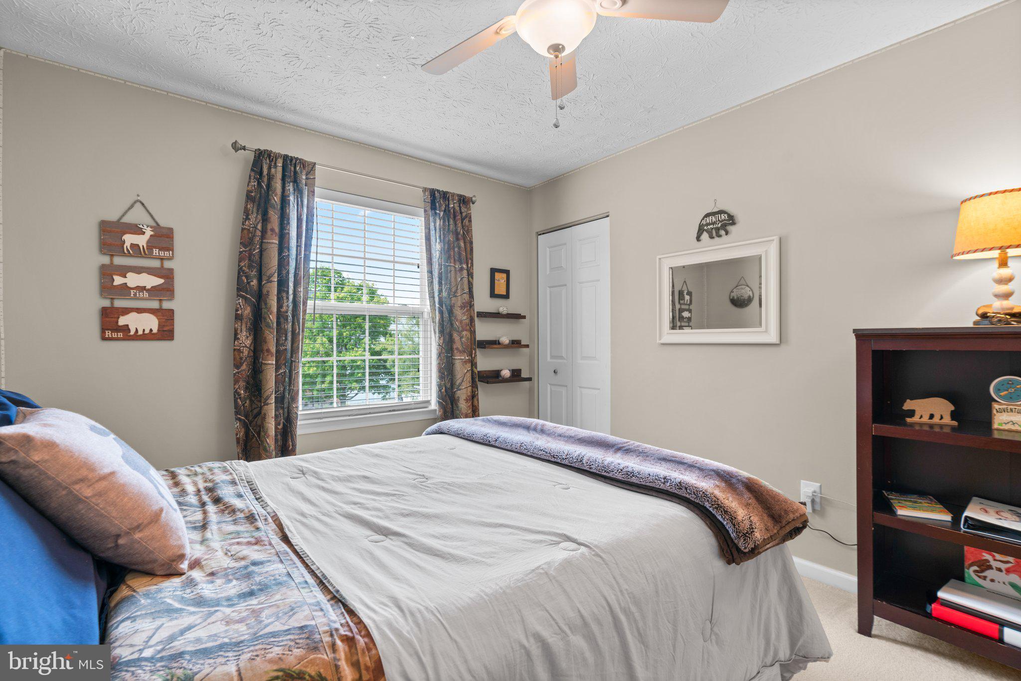 PINEY ORCHARD - Residential