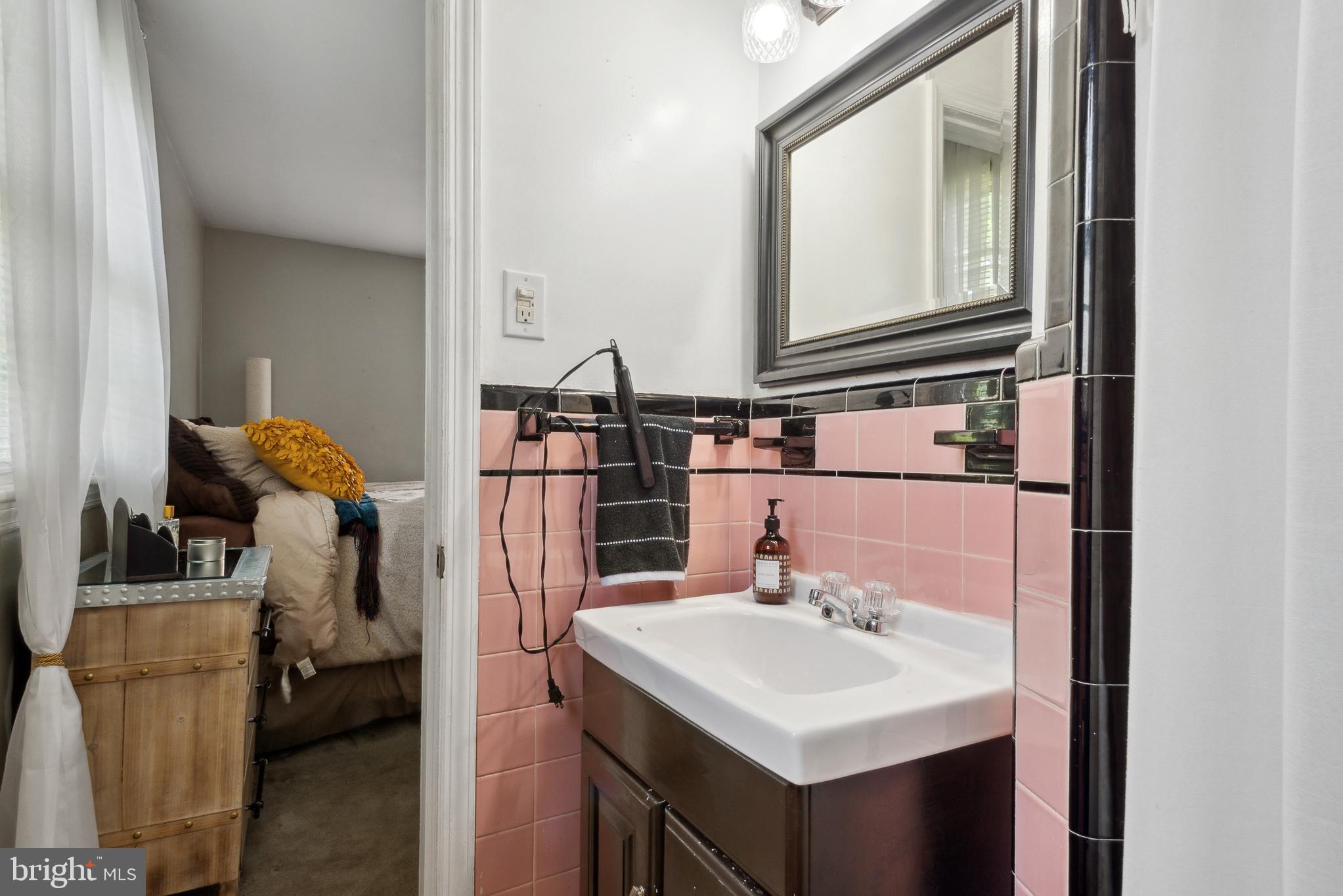 BROADVIEW - Residential