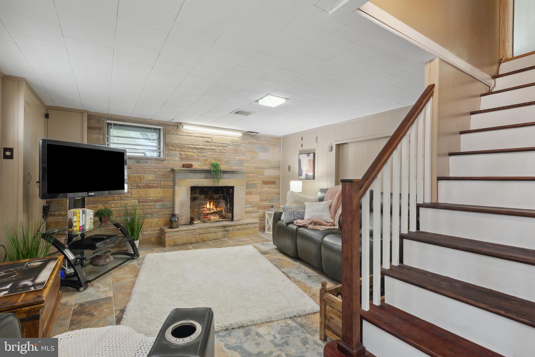 BROADVIEW - Residential