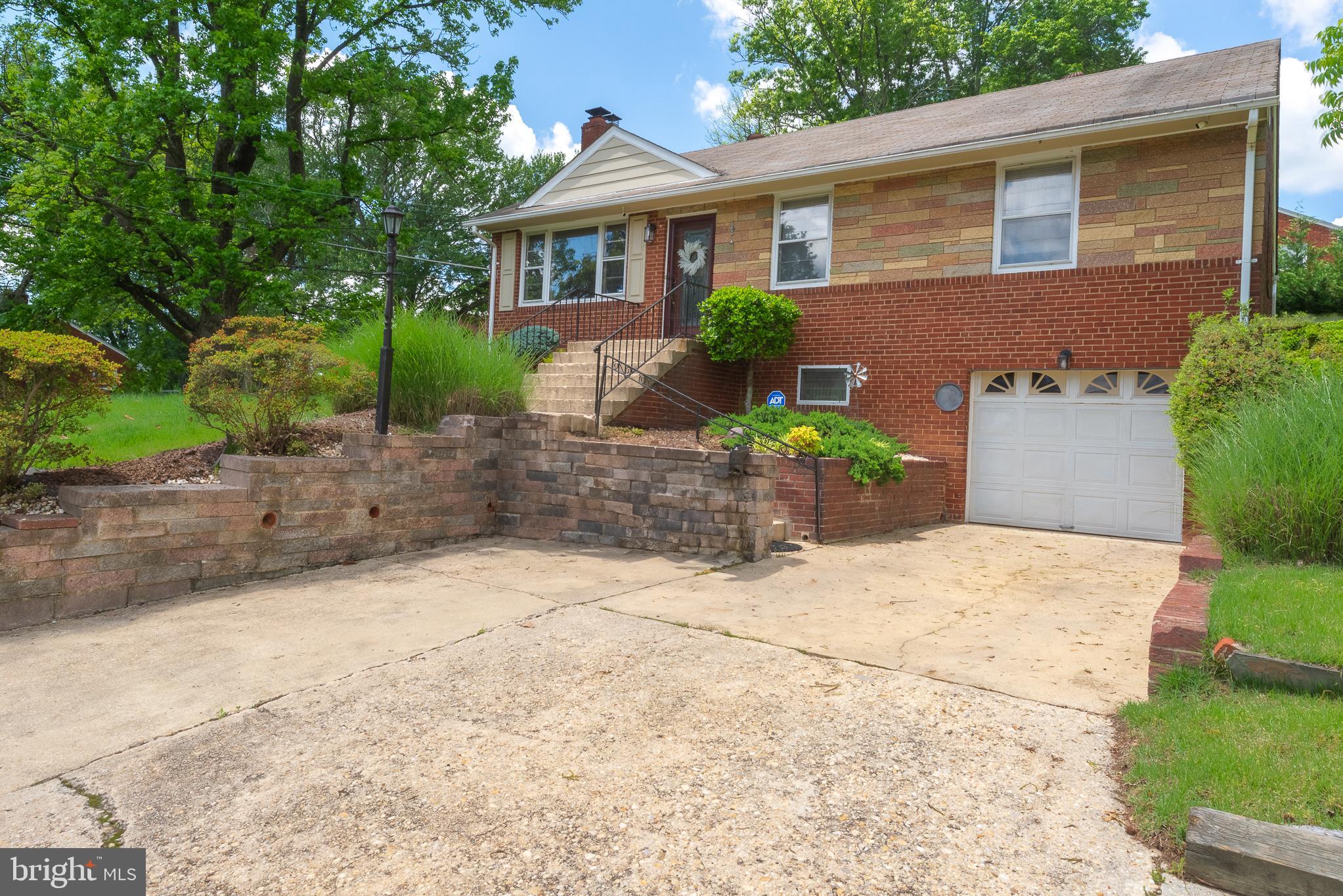 BROADVIEW - Residential