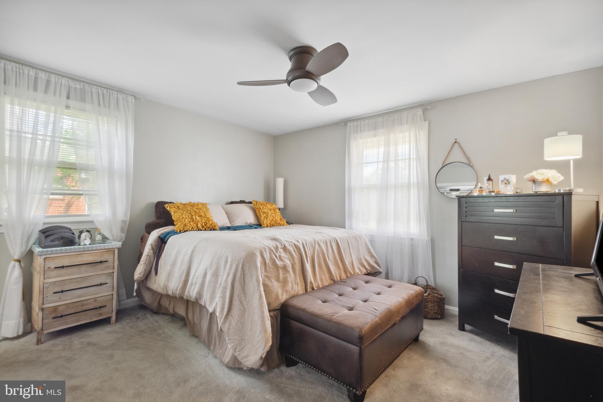 BROADVIEW - Residential