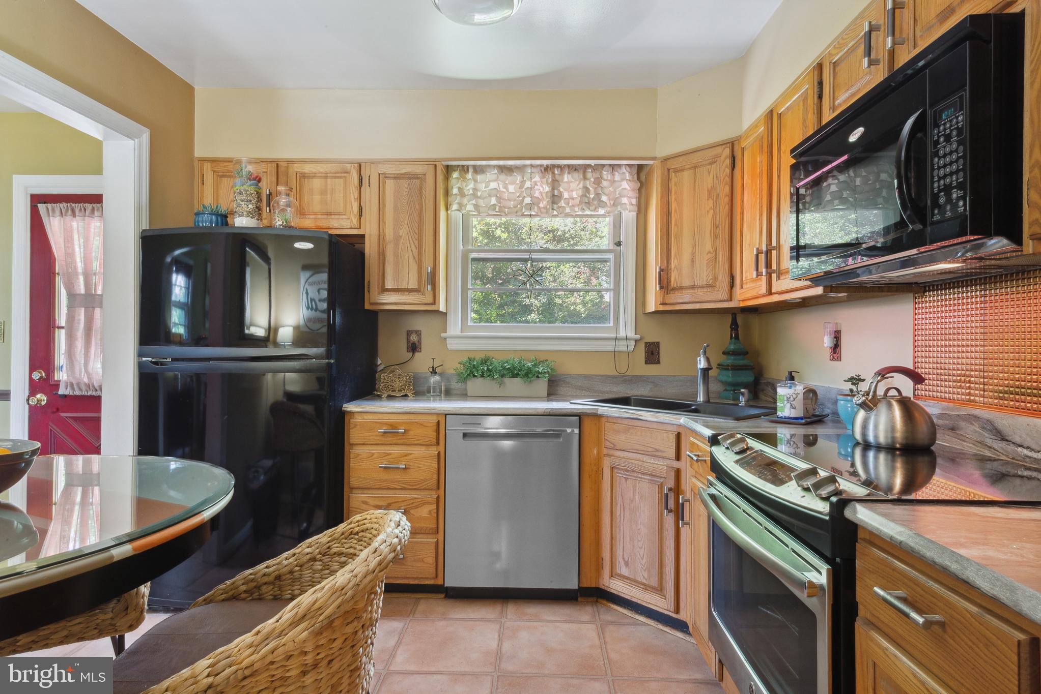 BROADVIEW - Residential