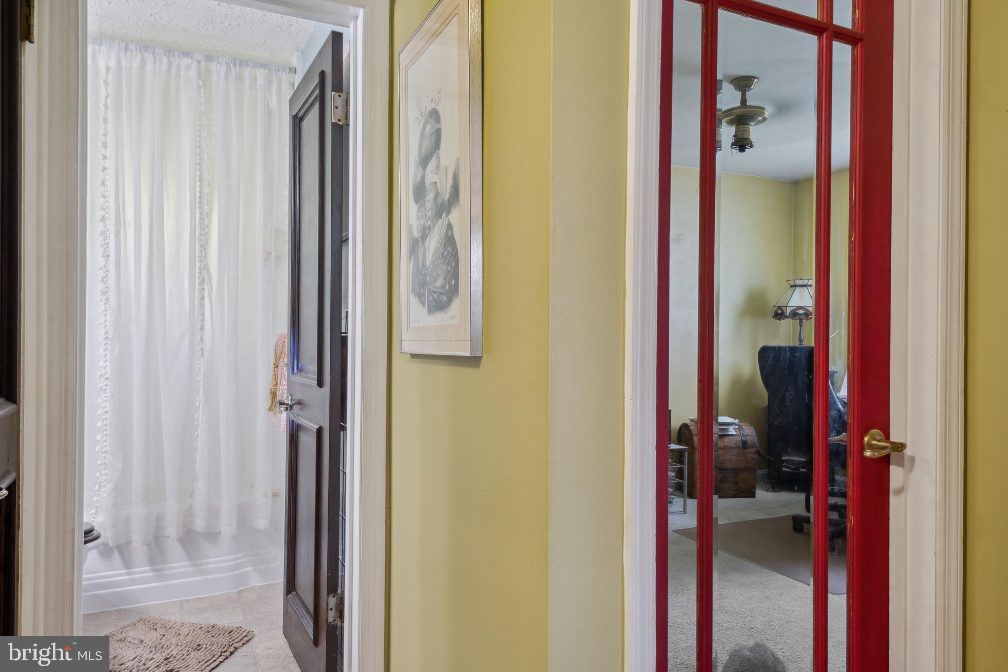 BROADVIEW - Residential