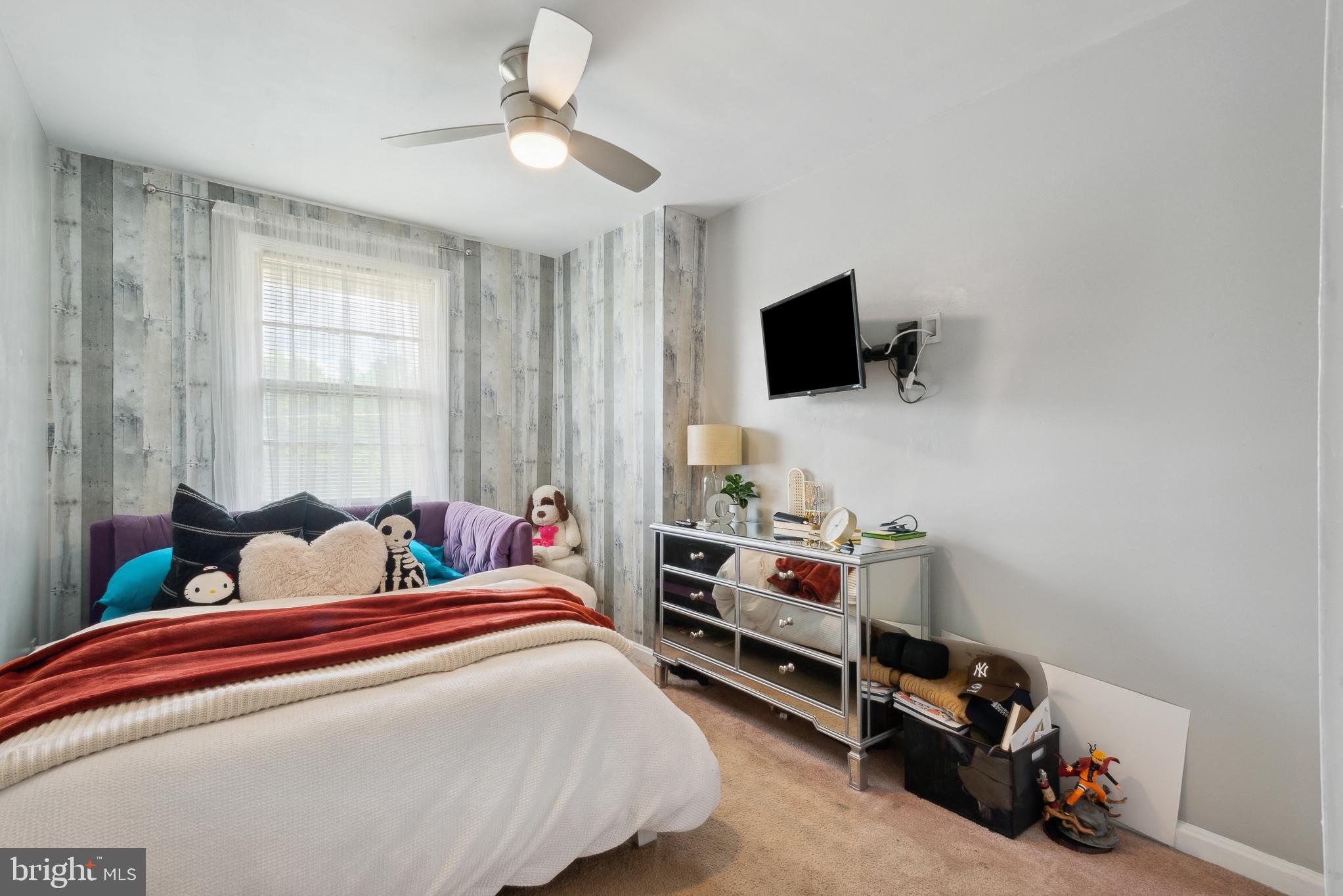 BROADVIEW - Residential