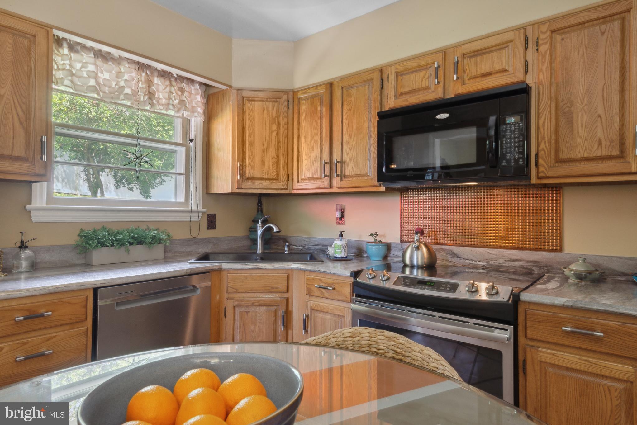 BROADVIEW - Residential