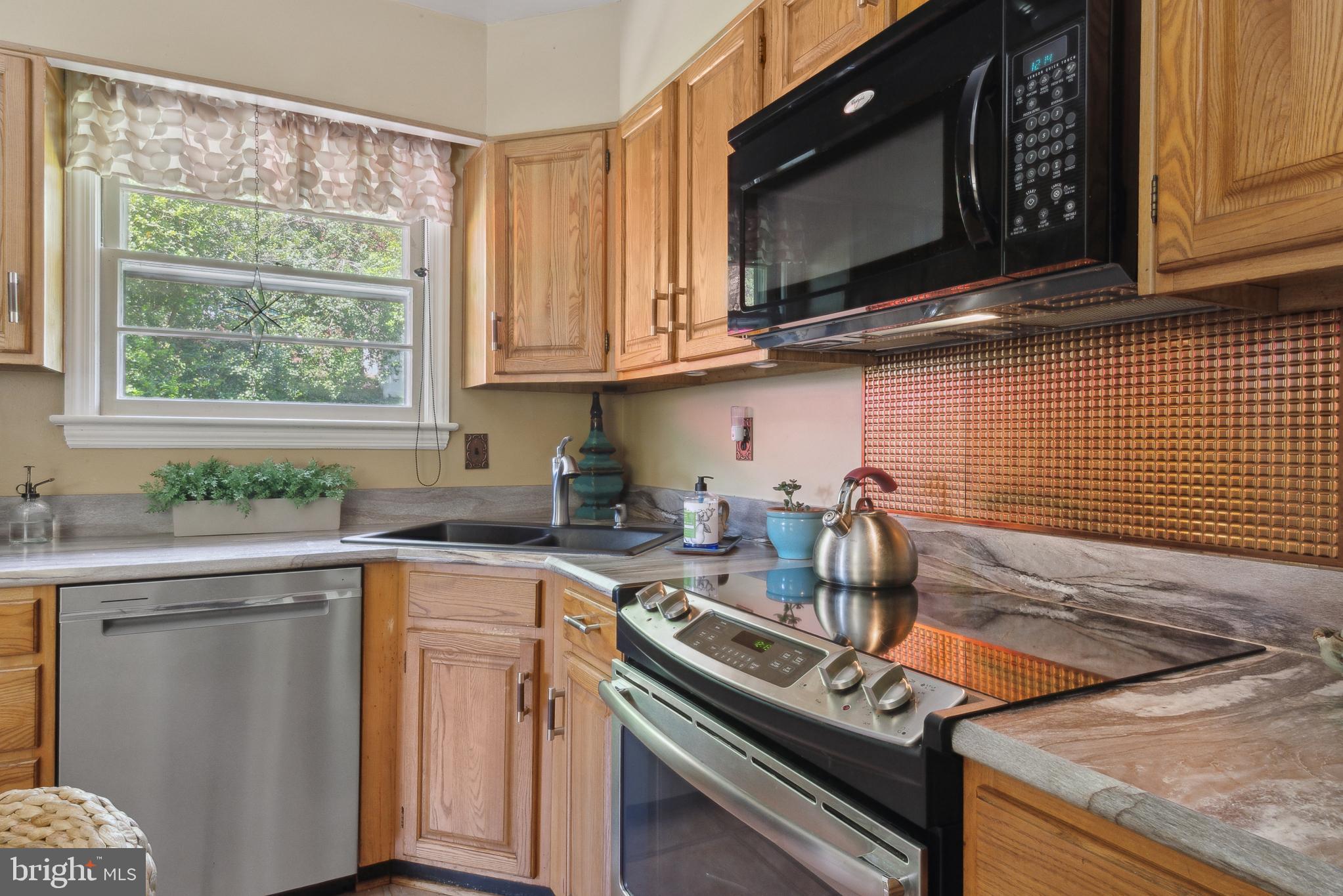 BROADVIEW - Residential