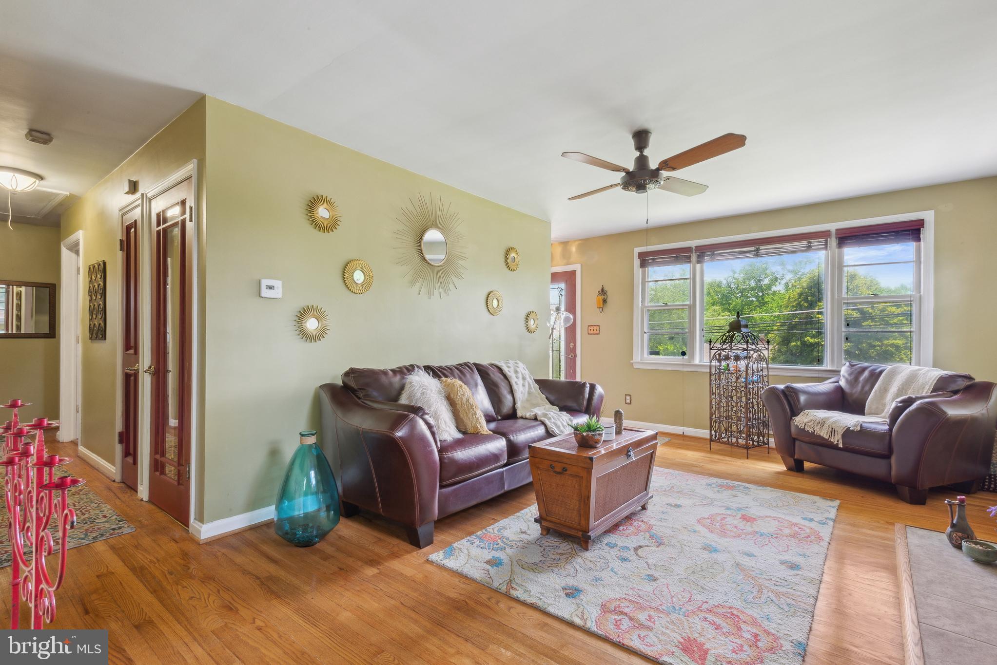 BROADVIEW - Residential