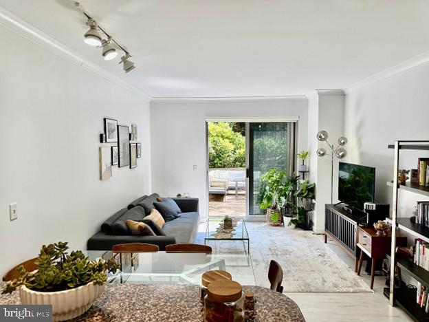 777 7TH STREET NW 715