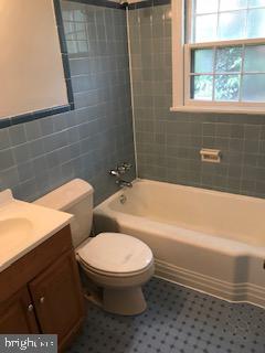 OAKTON - Residential