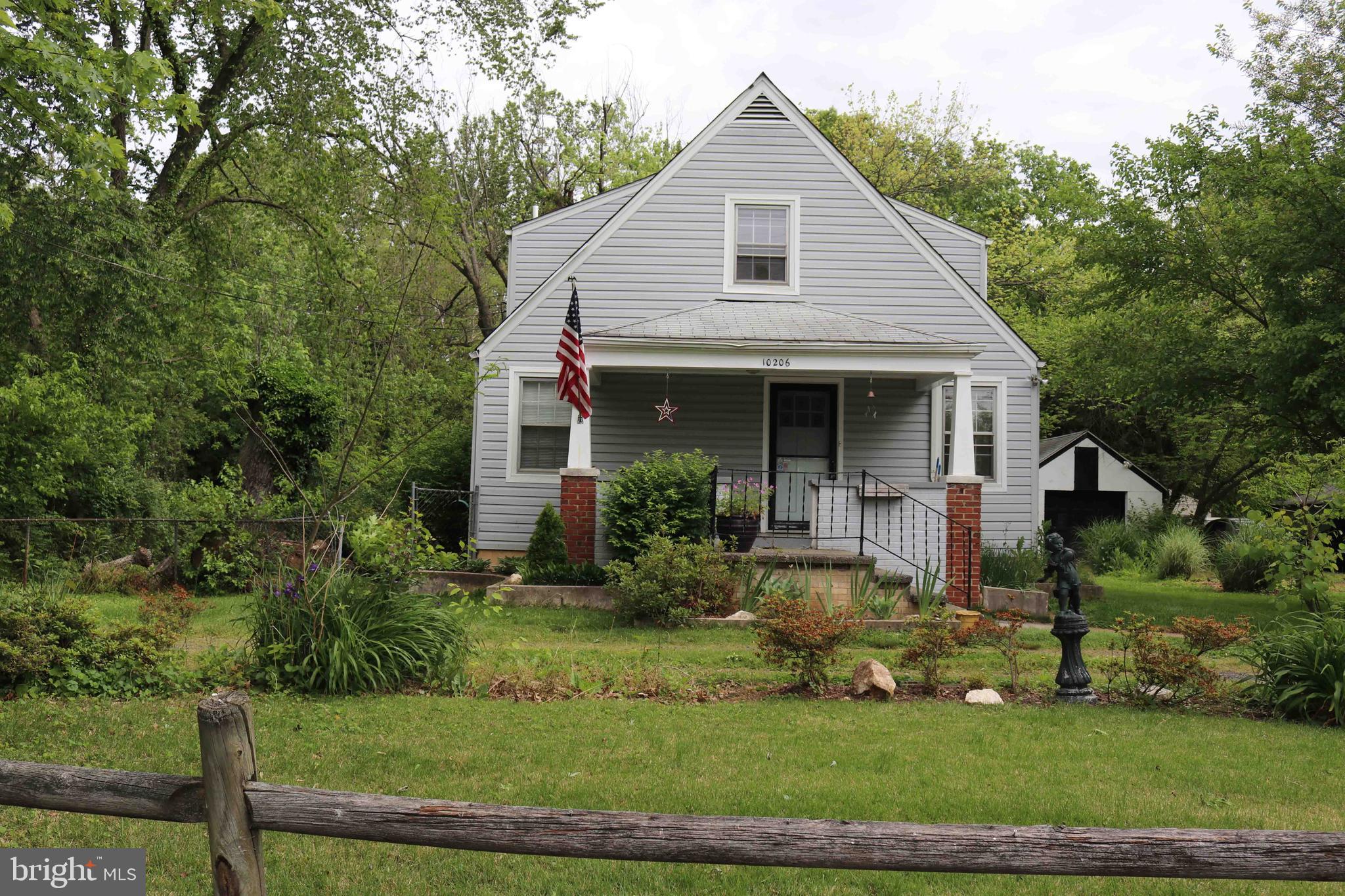 OAKTON - Residential