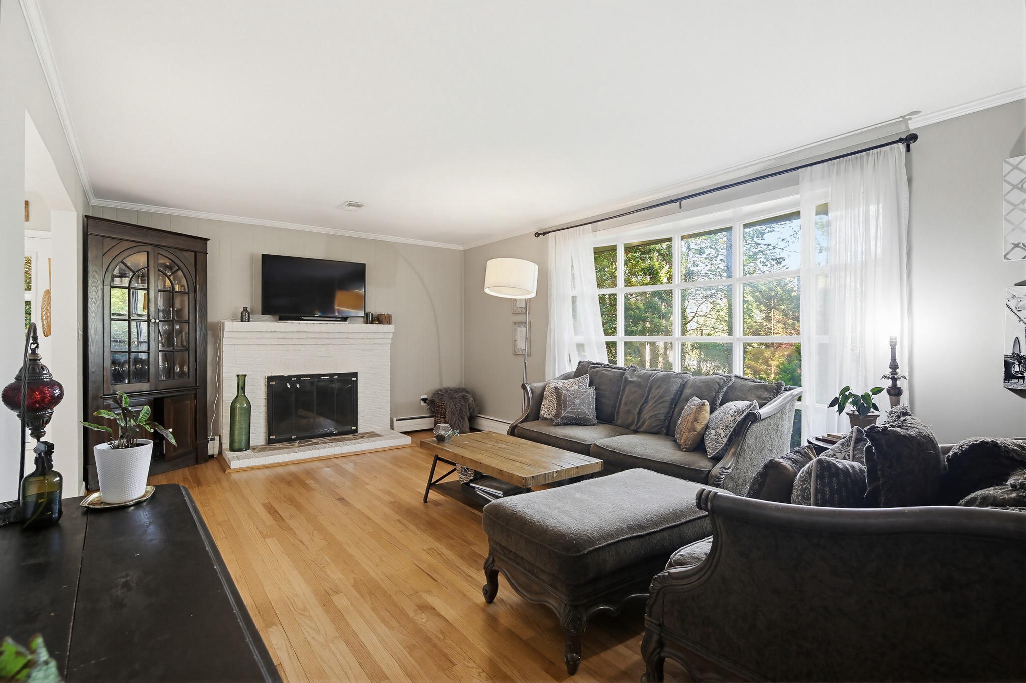 BEN OAKS ON SEVERN - Residential