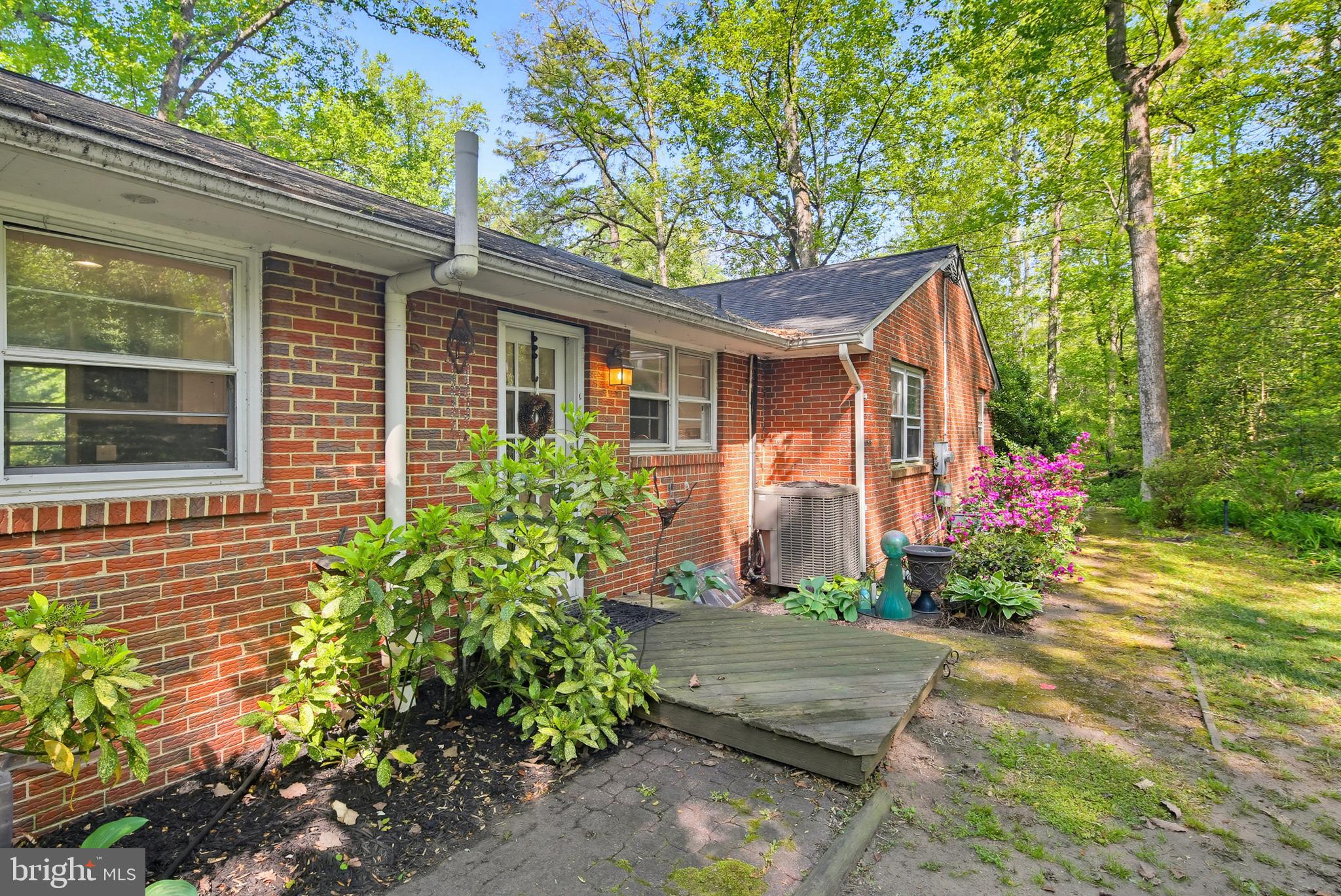 BEN OAKS ON SEVERN - Residential