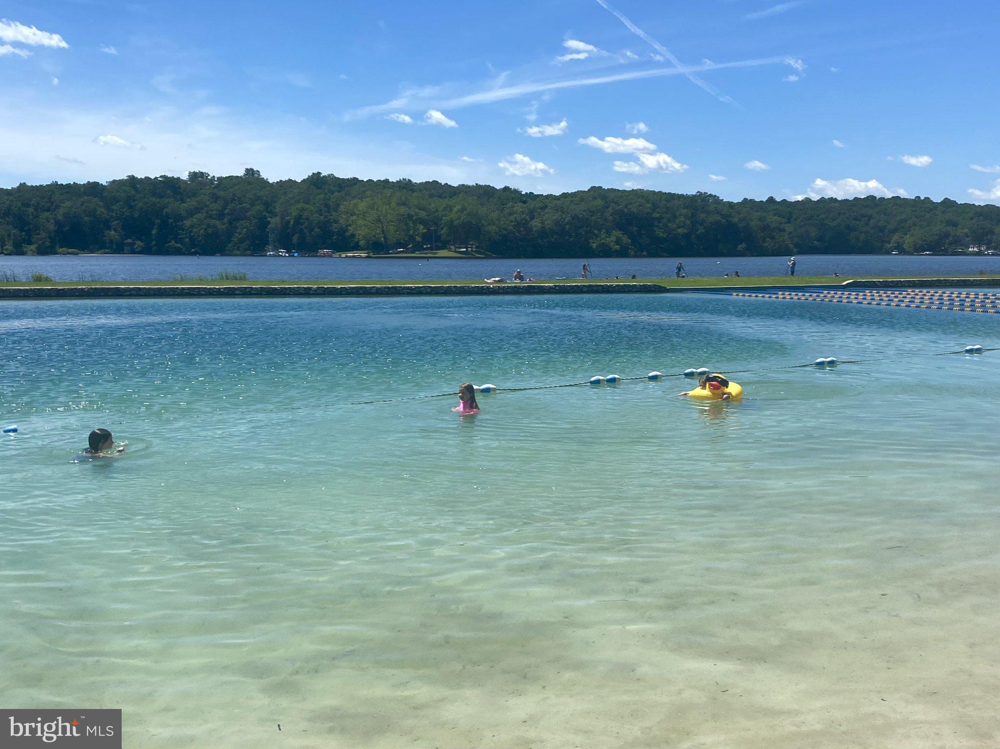 BEN OAKS ON SEVERN - Residential