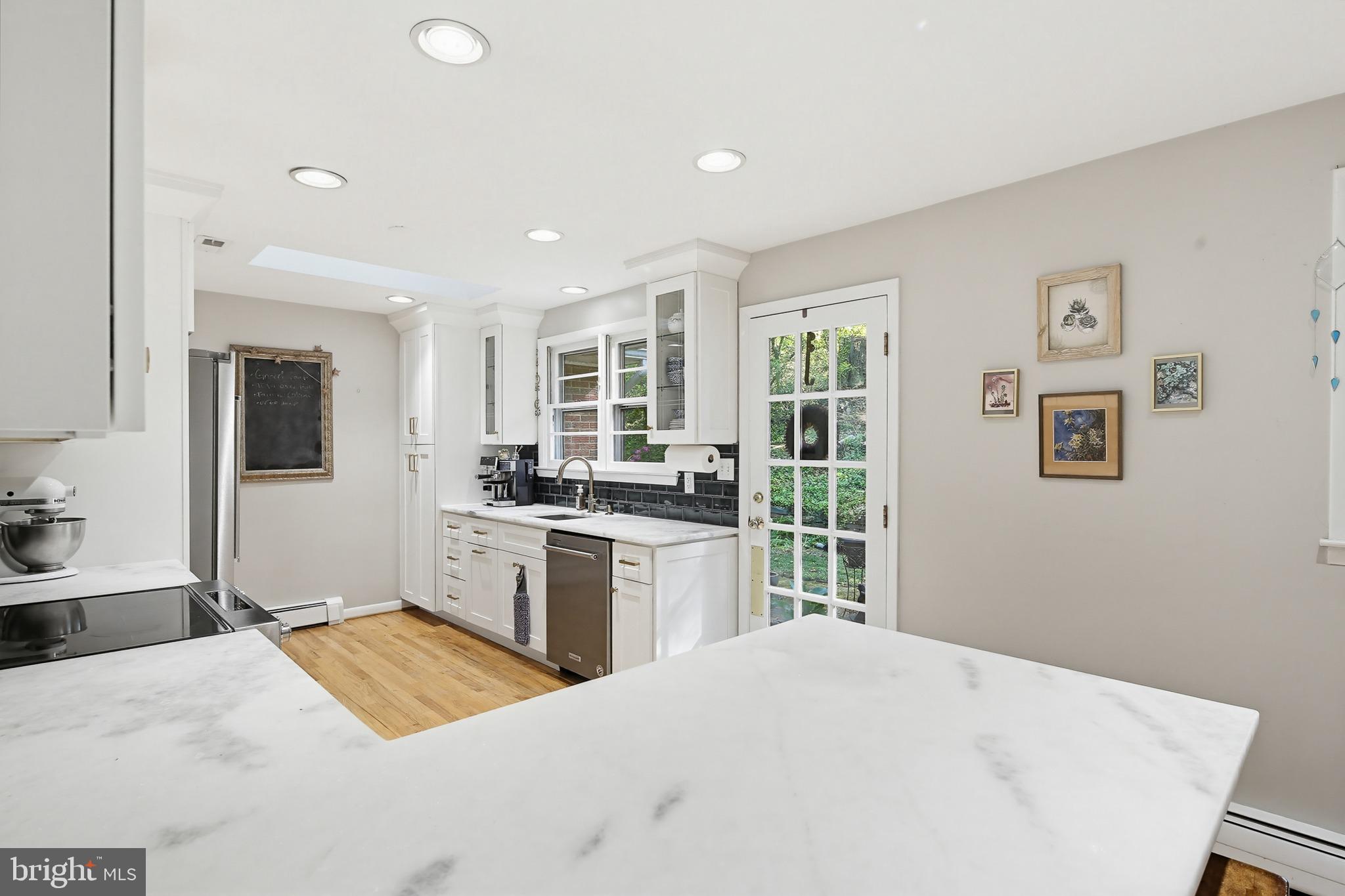 BEN OAKS ON SEVERN - Residential