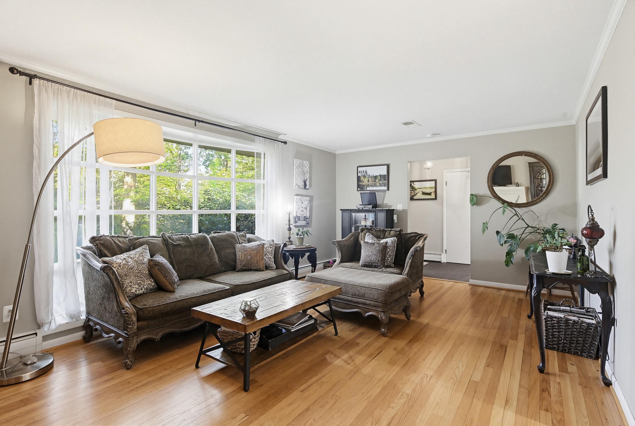 BEN OAKS ON SEVERN - Residential