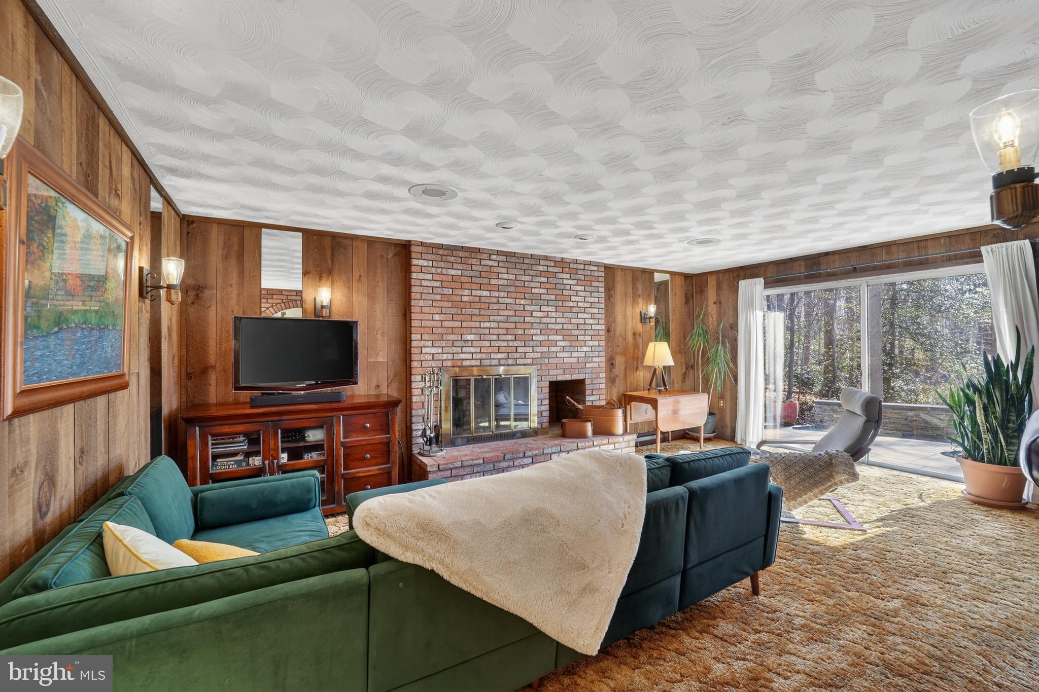 HARBOR HILLS - Residential