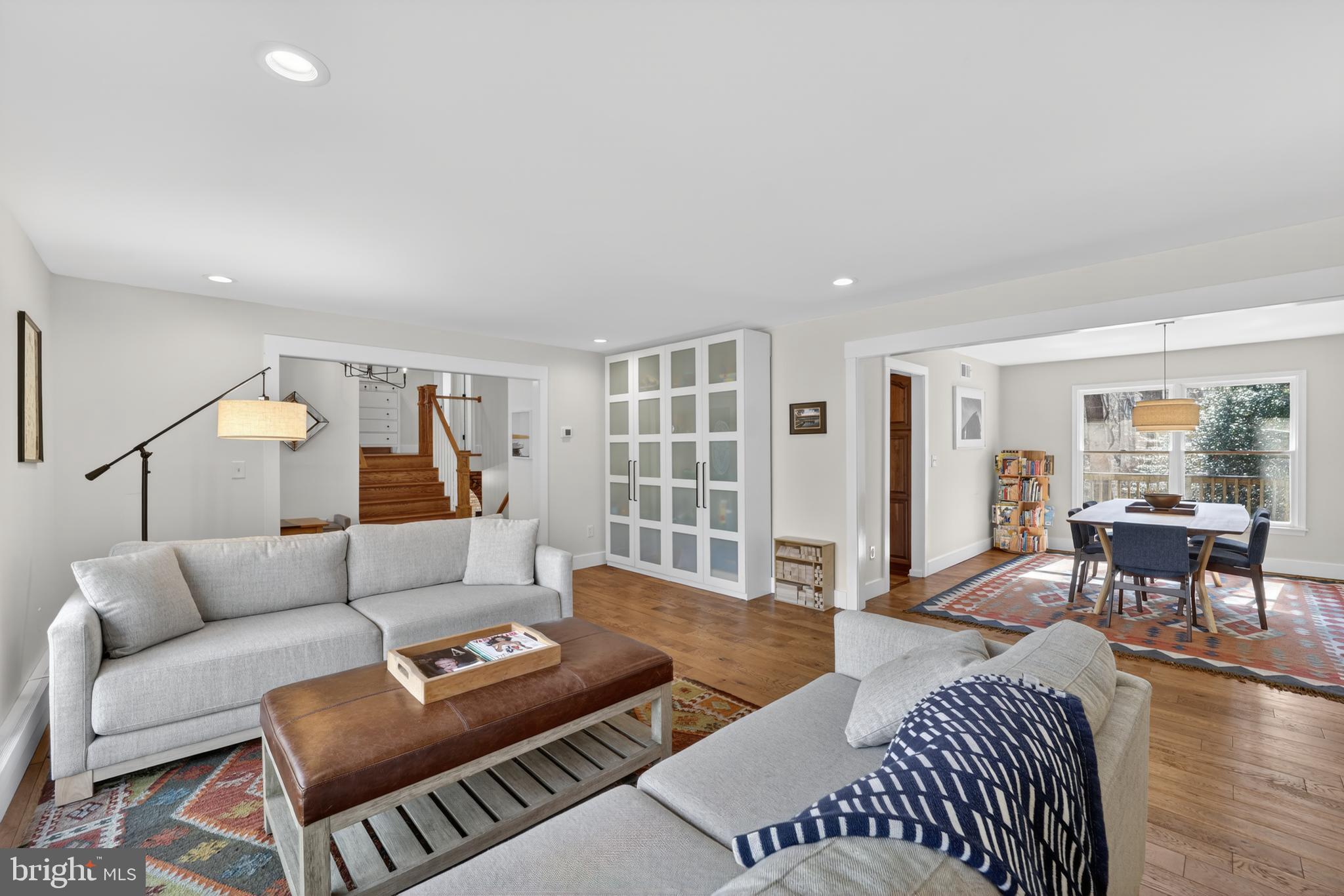 HARBOR HILLS - Residential