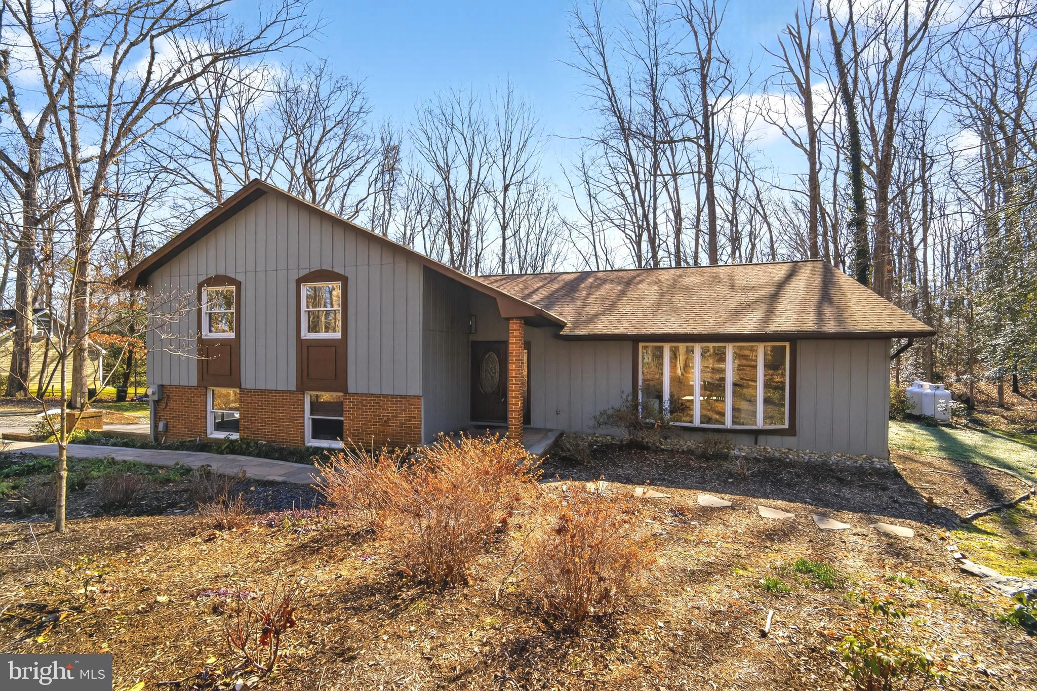 HARBOR HILLS - Residential