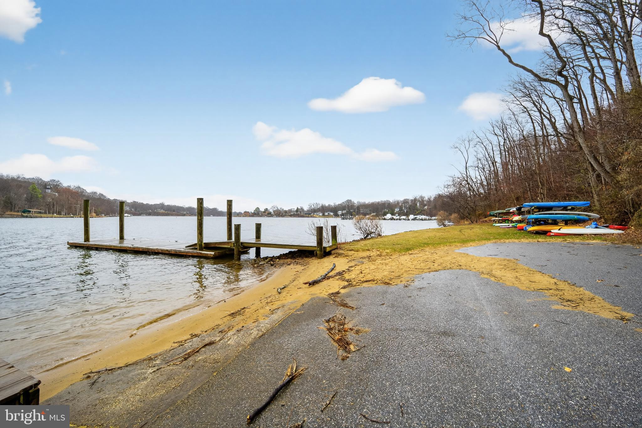 HARBOR HILLS - Residential