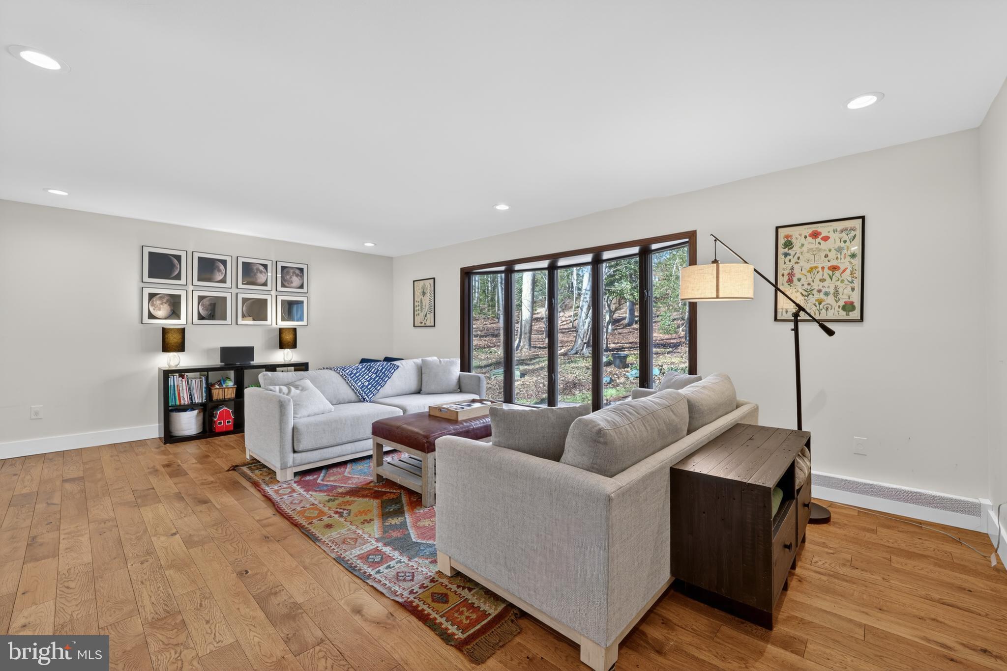 HARBOR HILLS - Residential